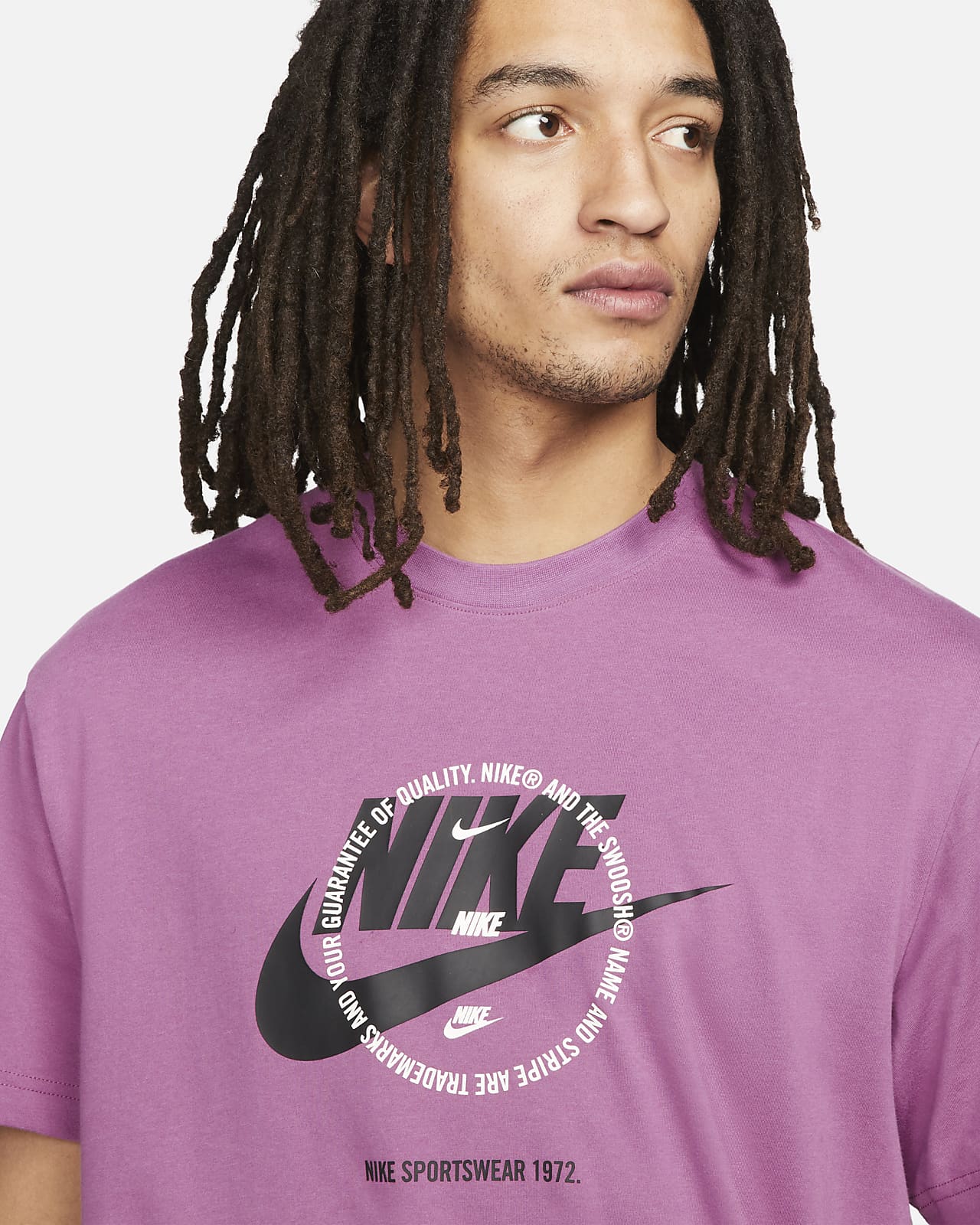Nike Sportswear T-shirt met graphic voor heren. Nike BE