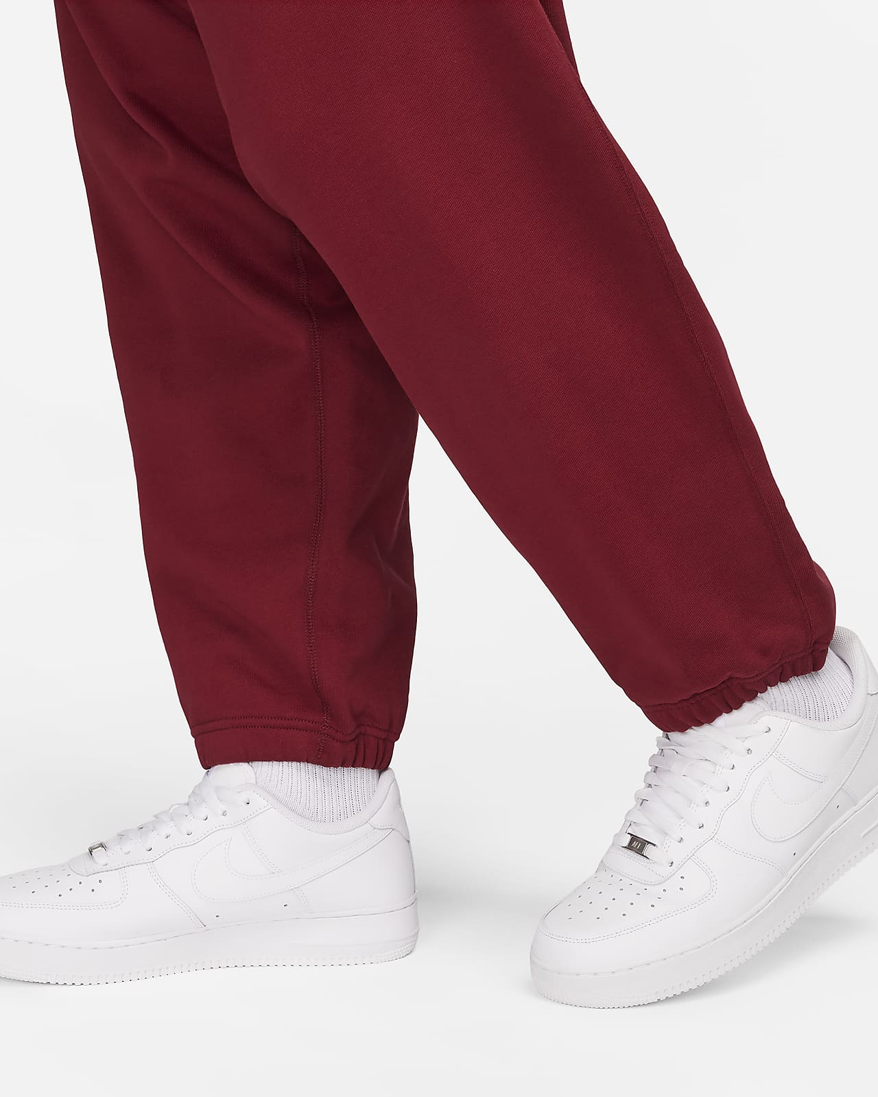 Nike Solo Swoosh Men's Fleece Trousers. Nike CA