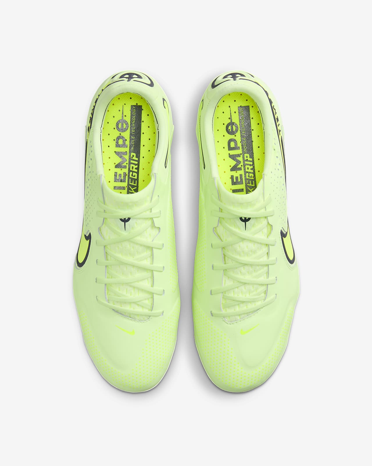 Nike Mercurial Vapor 13 Elite FG Firm-Ground Soccer Cleat.