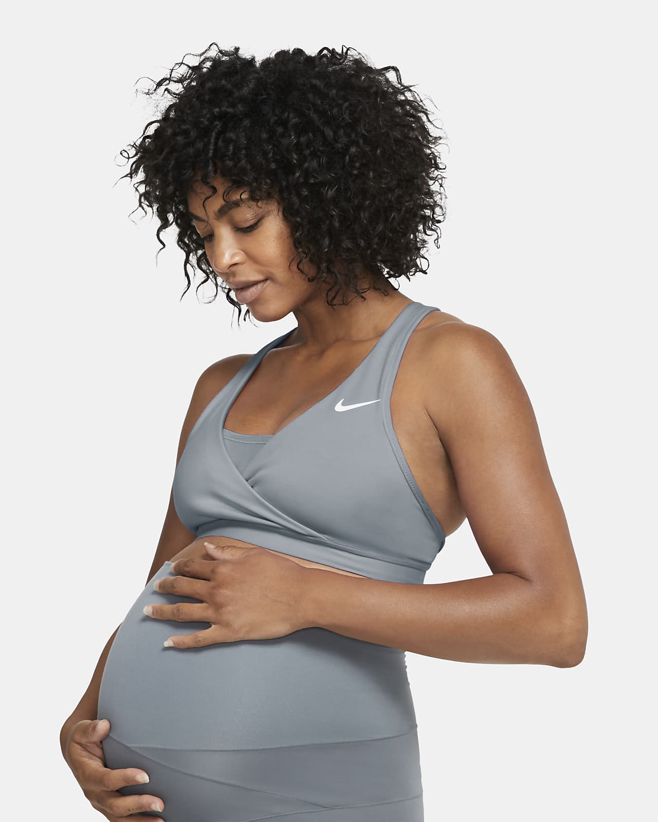 Nike (M) Swoosh Women's MediumSupport Sports Bra (Maternity).