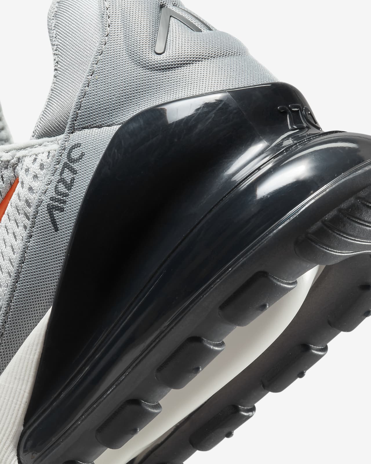 Nike Air Max 270 Men's Shoes. Nike LU