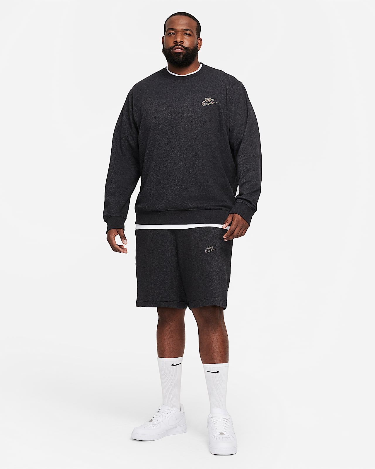 Nike Sportswear Sport Essentials+ Men's SemiBrushed Crew Top. Nike IE