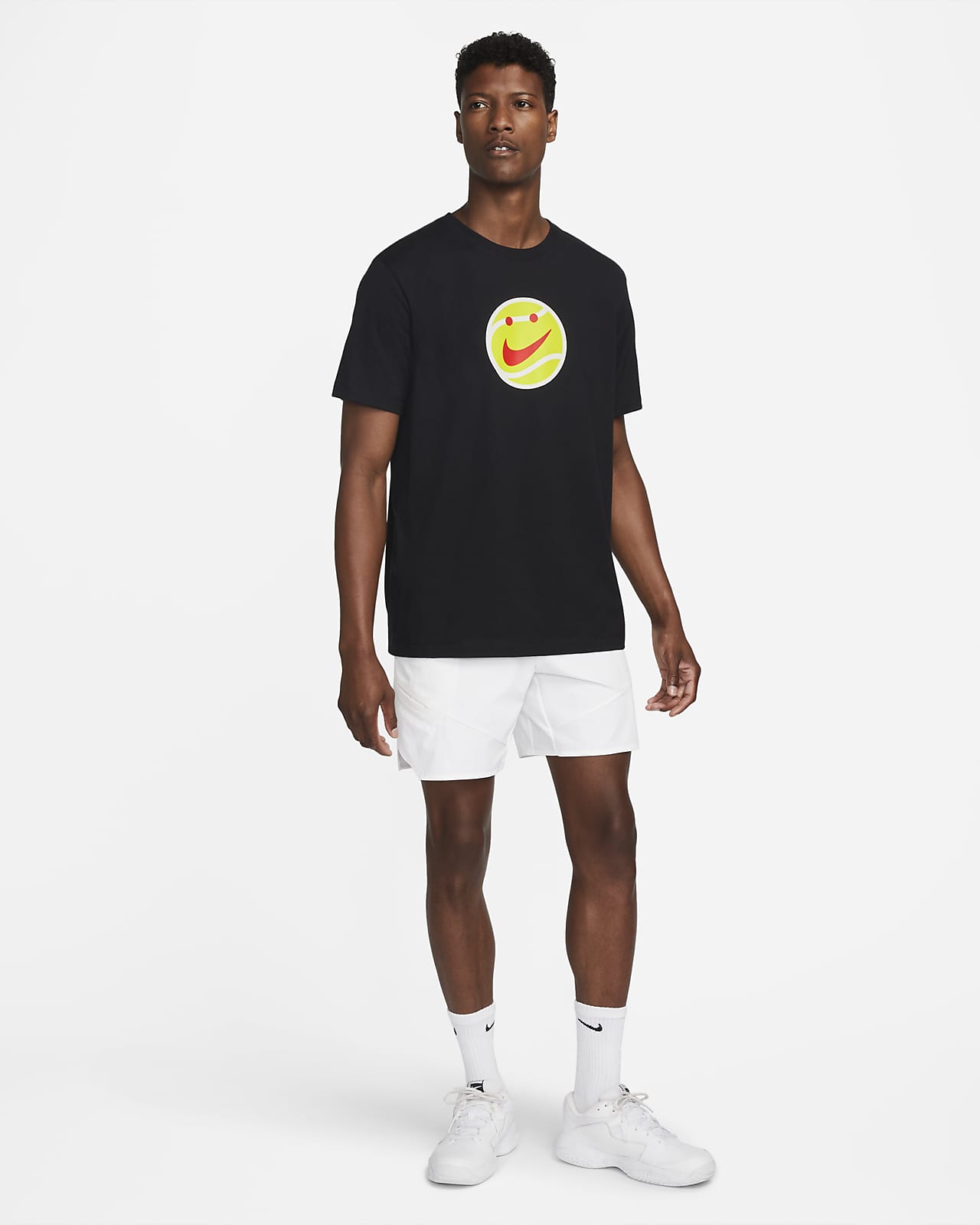 NikeCourt Men's Tennis T-Shirt. Nike LU