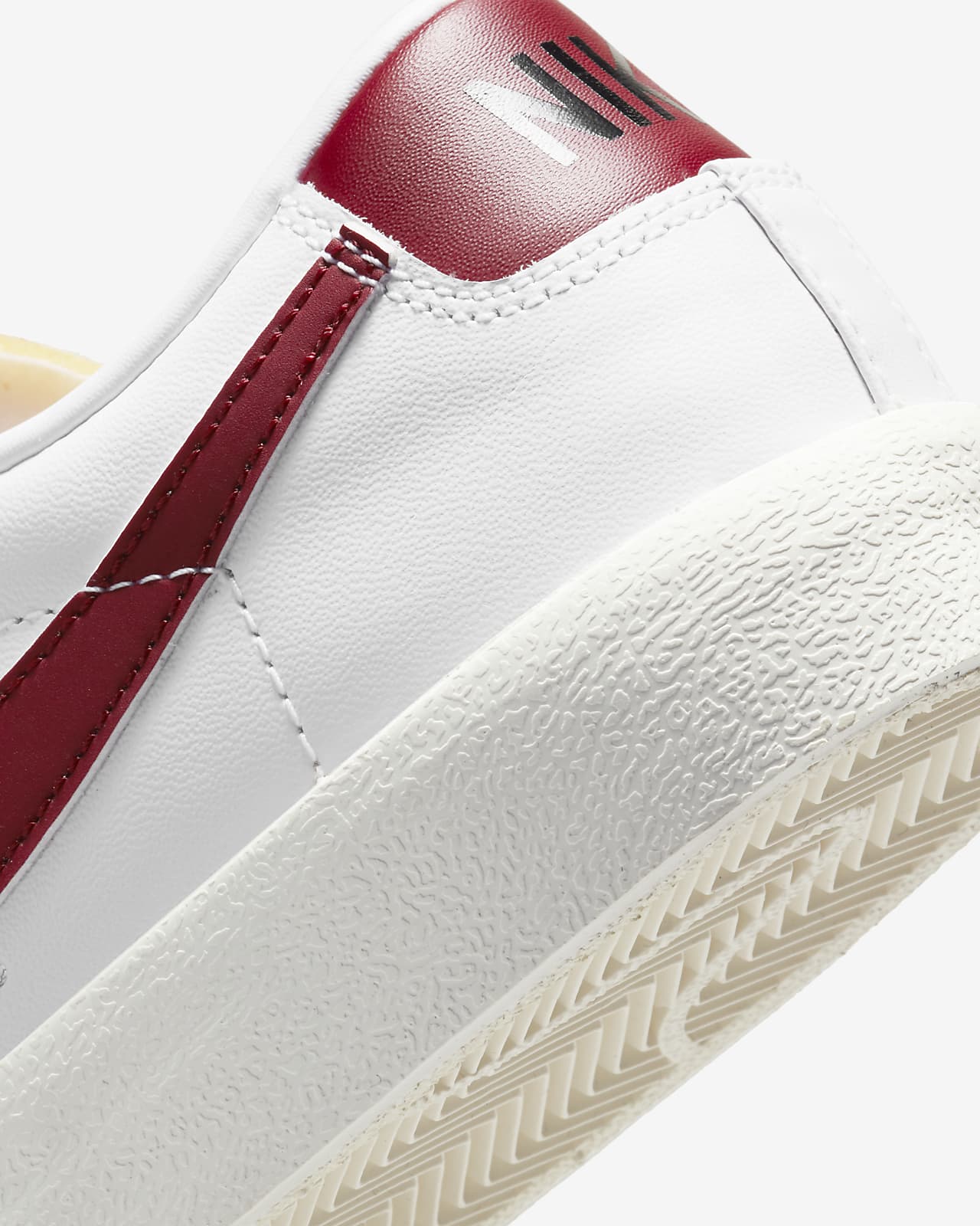 Nike Blazer Low 77 Vintage Men S Shoe Nike Com Nike Blazer Low 77 Vintage Men S Shoe Nike Com