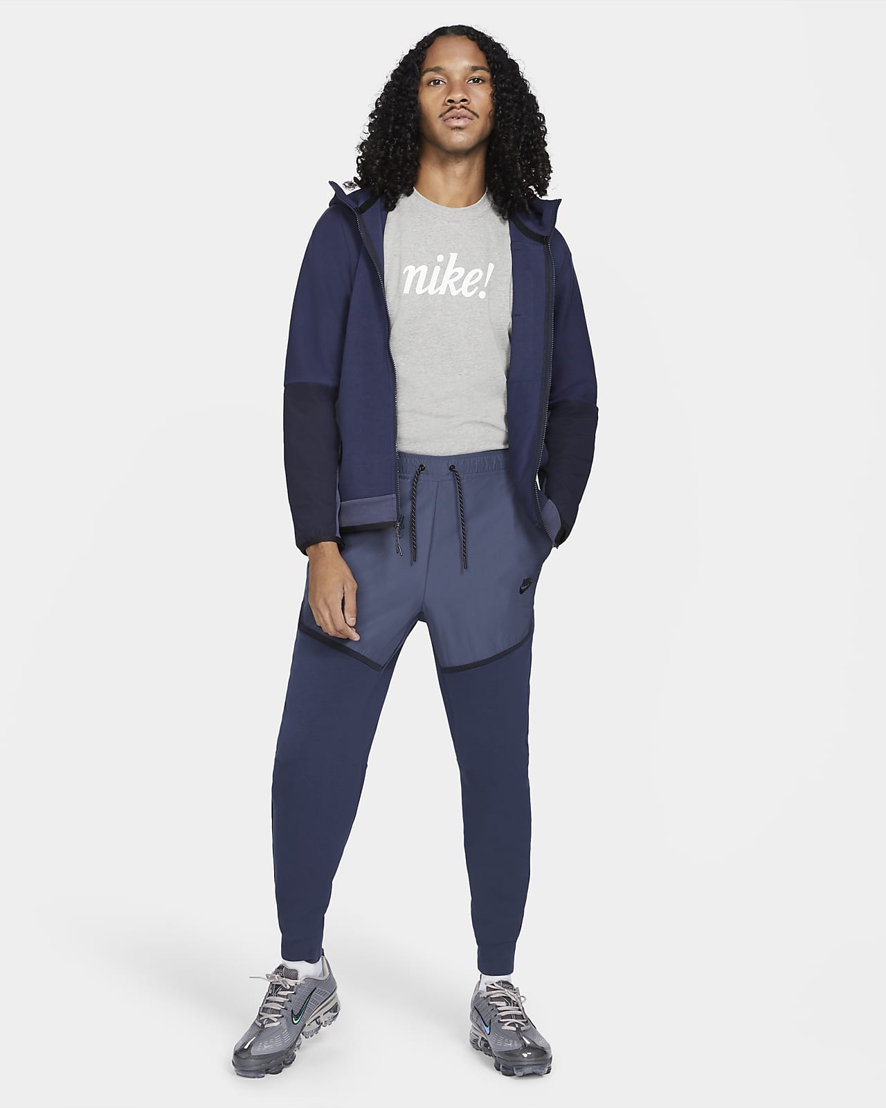 nike tech tracksuit navy