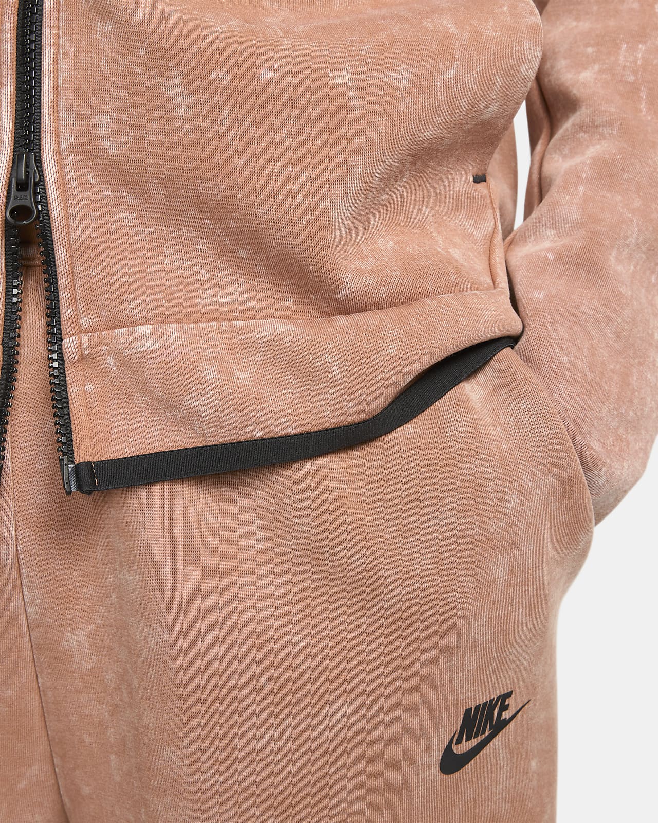 Nike Sportswear Tech Fleece Men's Wash FullZip Hoodie. Nike IE