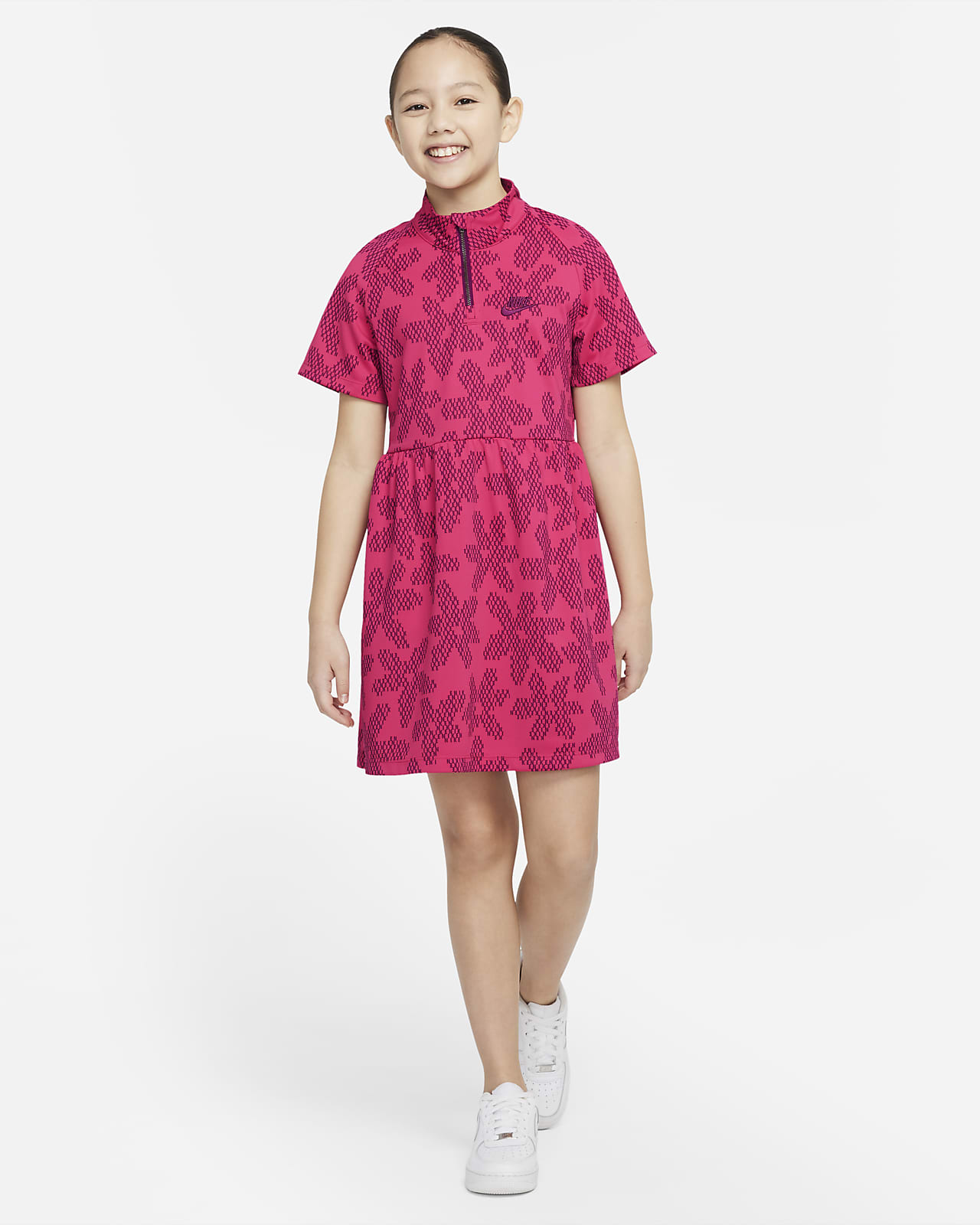 Printed Short-Sleeve Dress. Nike LU
