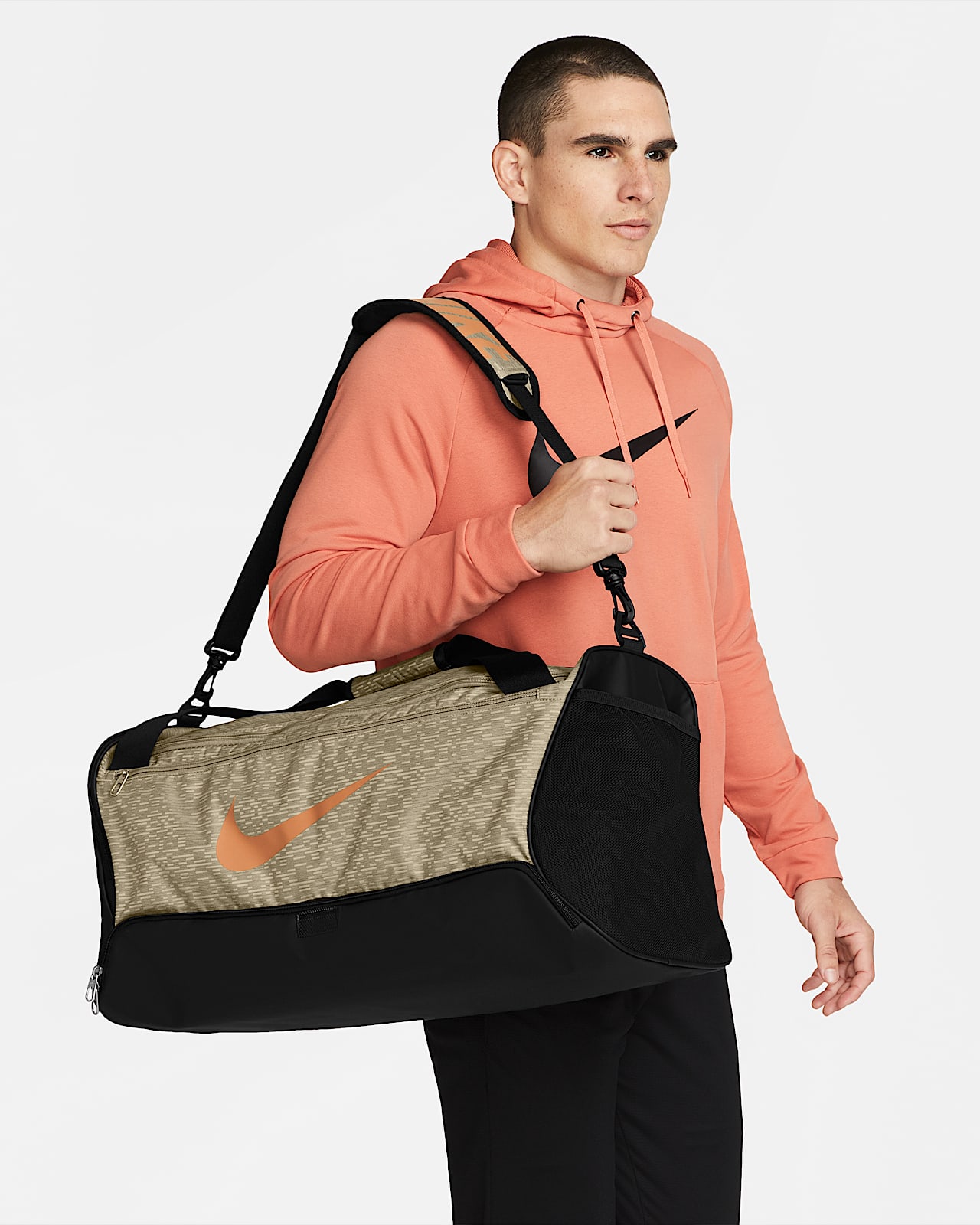 Maleta de entrenamiento Nike Brasilia 9.5 (mediana, 60L). Nike MX