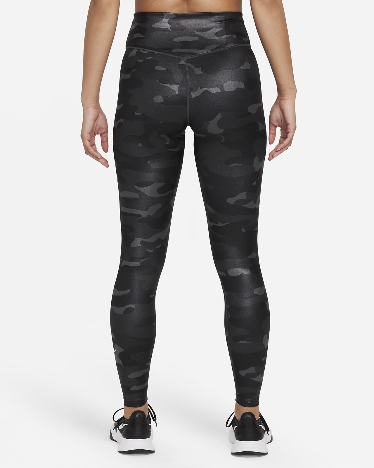 Nike Dri-FIT One Leggings de camuflaje de talle medio - Mujer. Nike ES