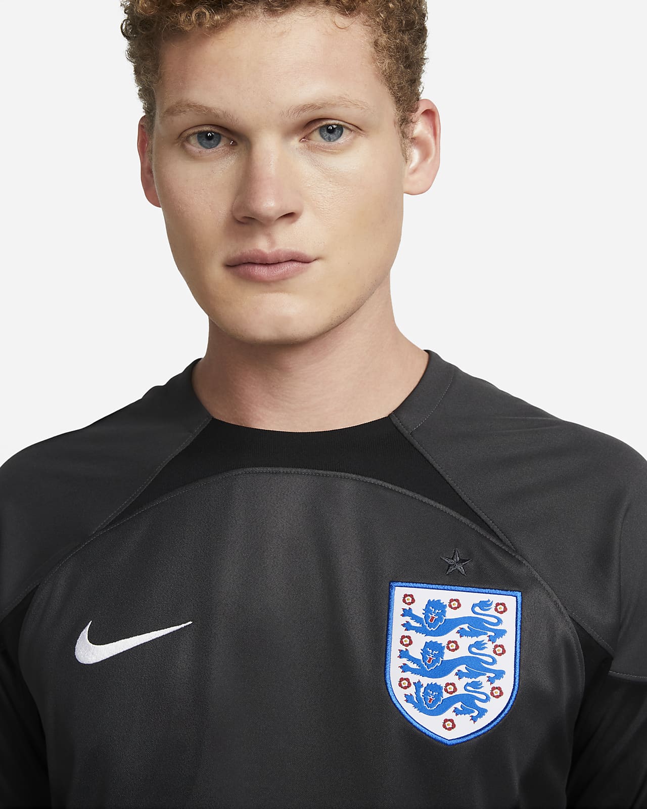 Equipación de portero Stadium Inglaterra 2022/23 Camiseta de fútbol manga Nike - Hombre. Nike ES