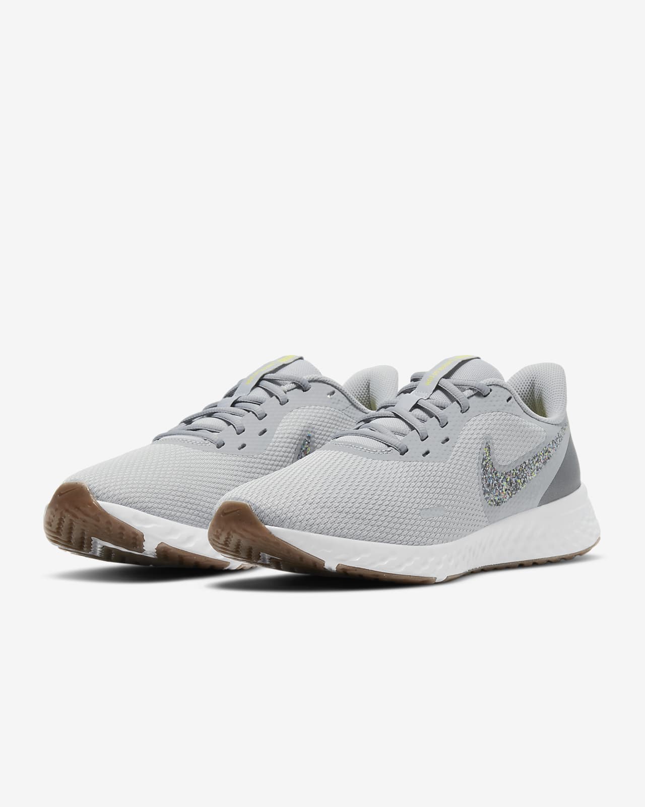 nike revolution 5 men review