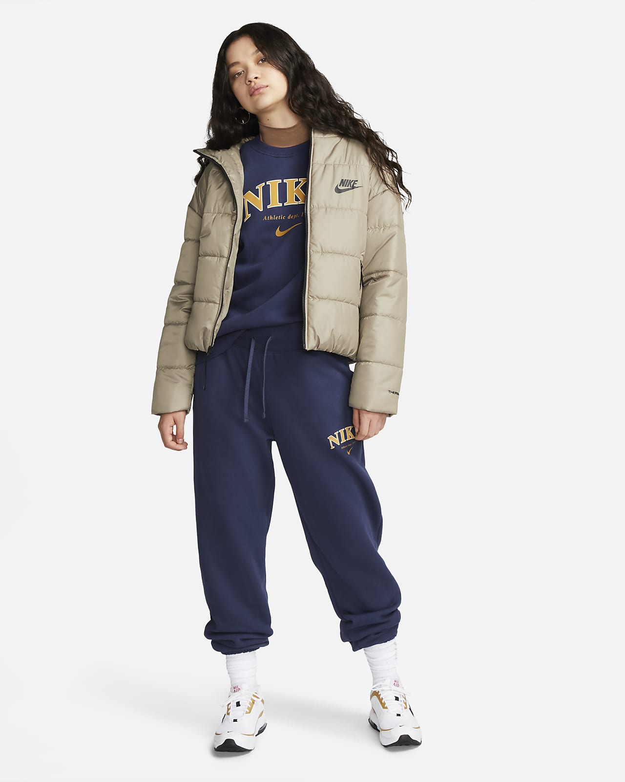 Padded nike tracksuit Clearance
