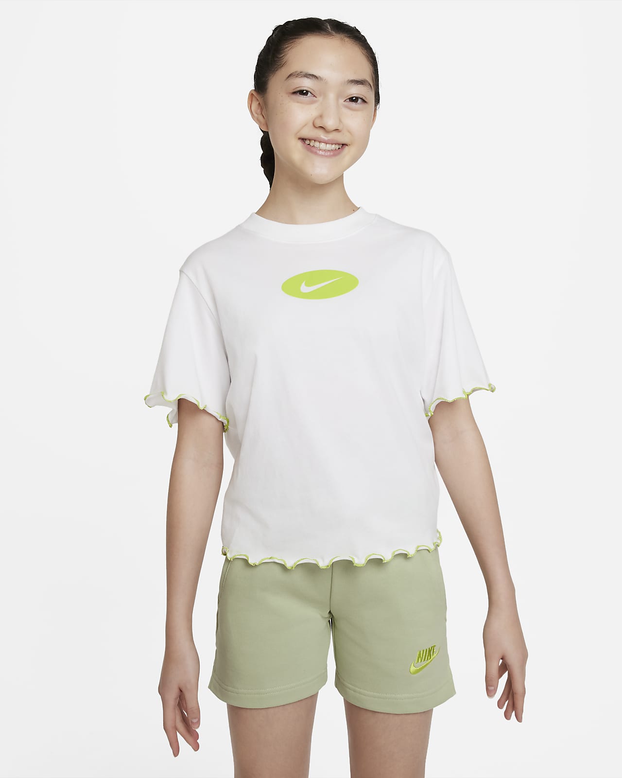 Nike Sportswear Icon Clash Older Kids' (Girls') T-Shirt. Nike ID