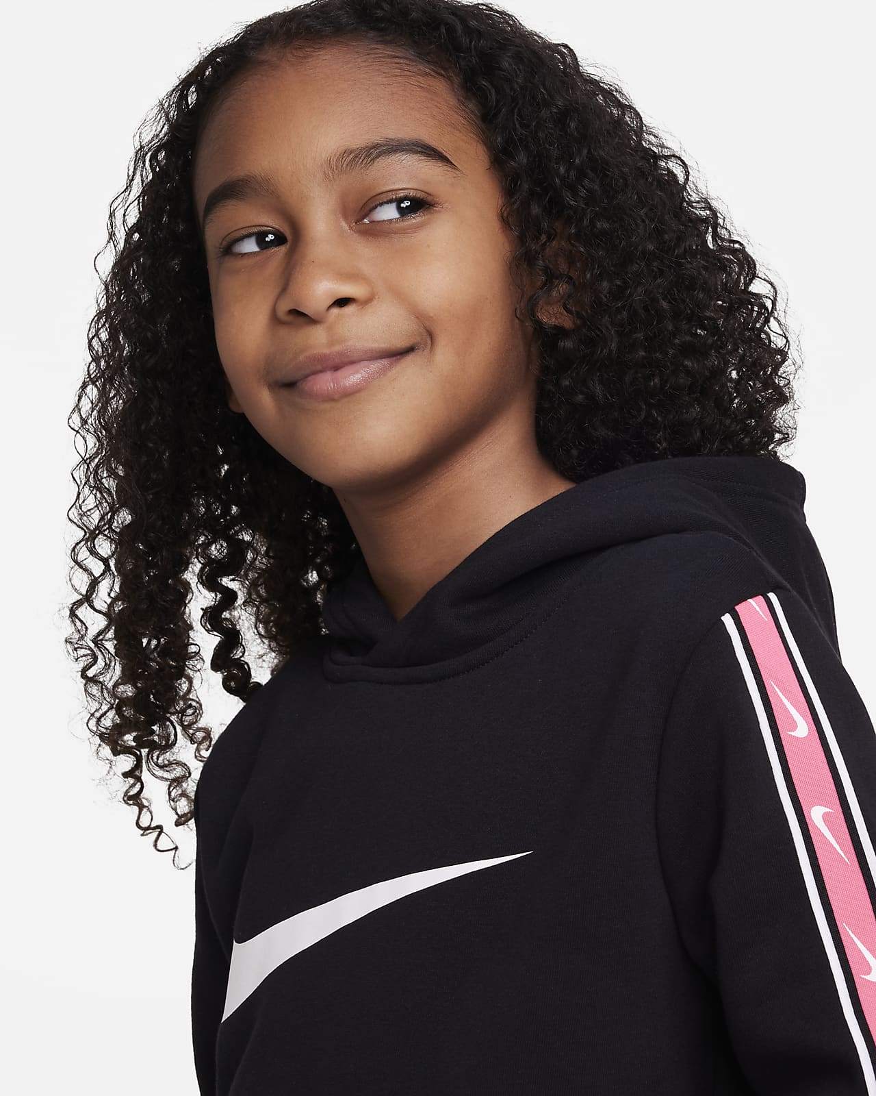 Nike Sportswear Repeat Older Kids' (Boys') Fleece Pullover Hoodie. Nike AE