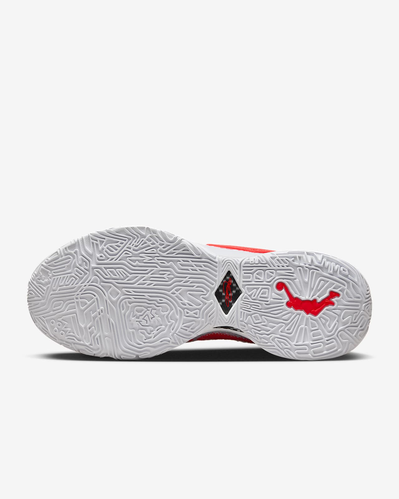 LeBron XX Premium EP 籃球鞋。Nike TW
