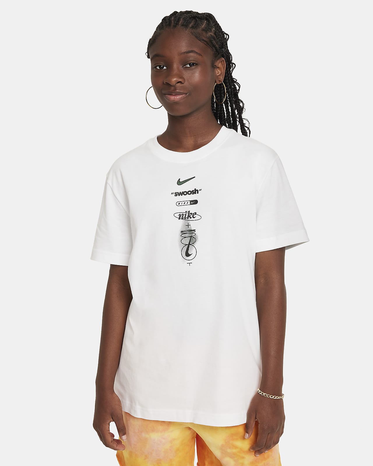 Nike Sportswear Icon Clash Older Kids' (Girls') T-Shirt. Nike ID