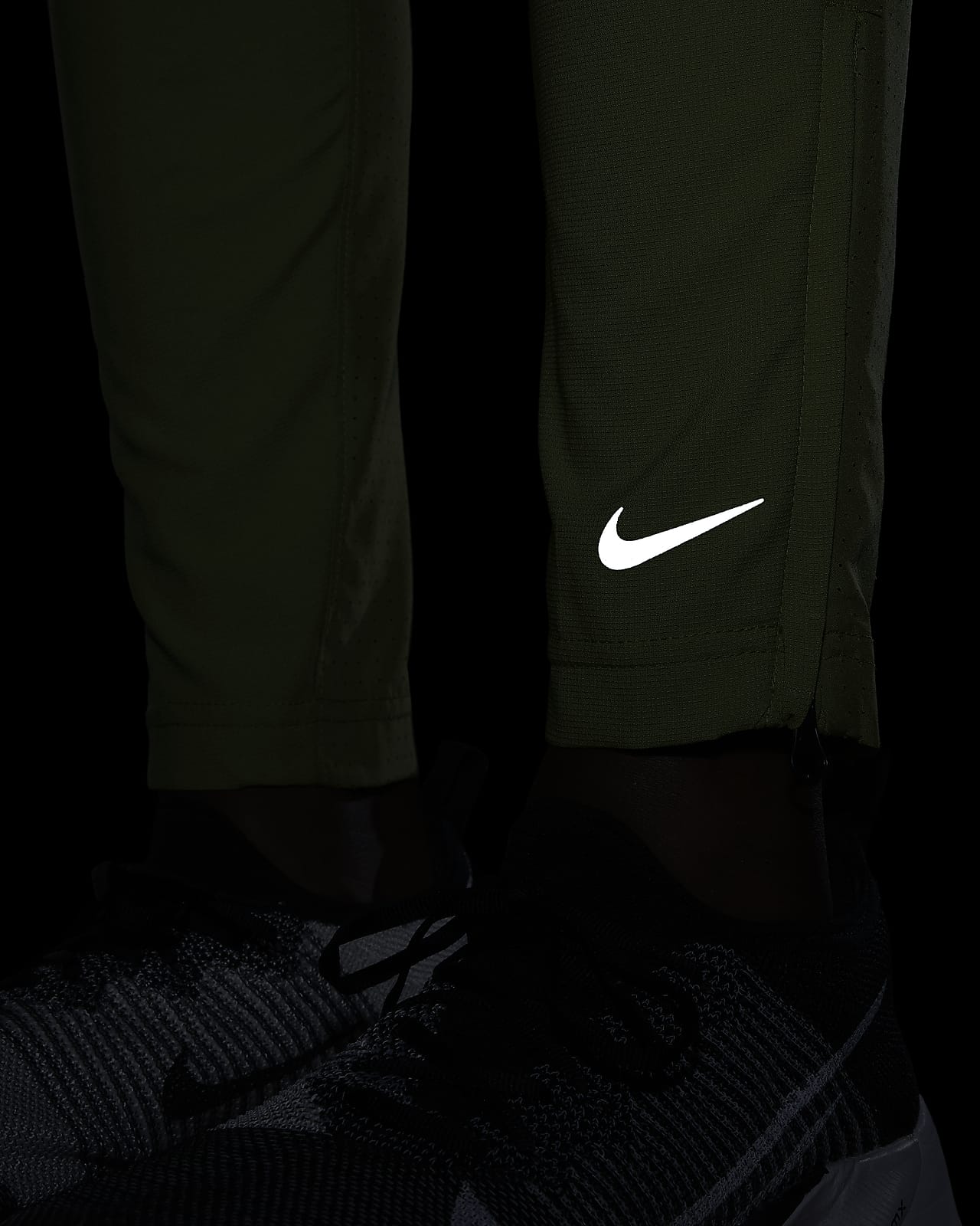 NIKE Kids' Nike Sportswear Logos Jogger Pants | Hamilton Place