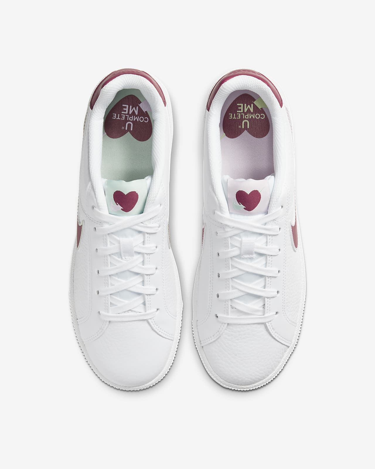 Women's nike deals court royale