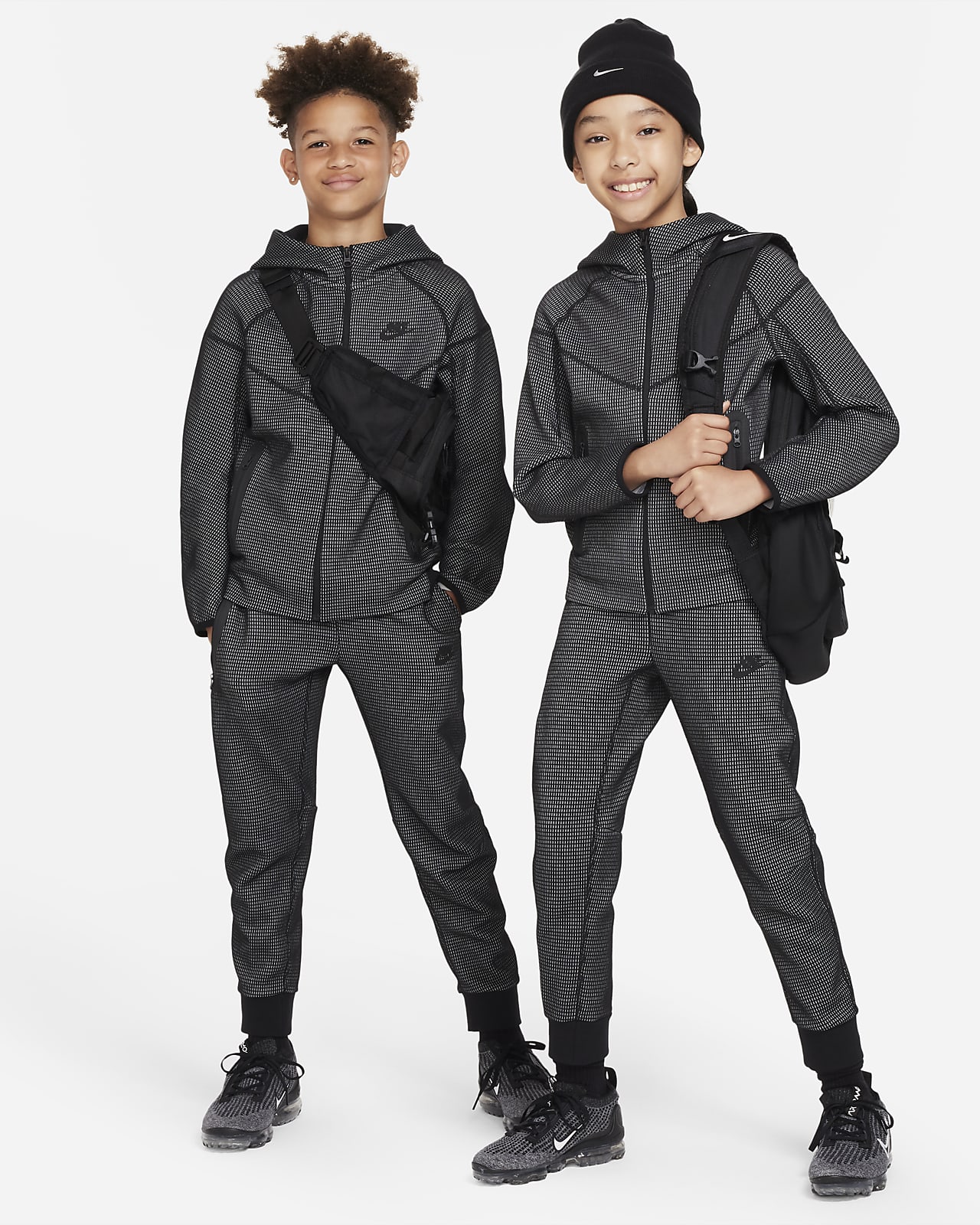  Nike Sportswear Tech Full Zip Fleece (Little Kids/Big