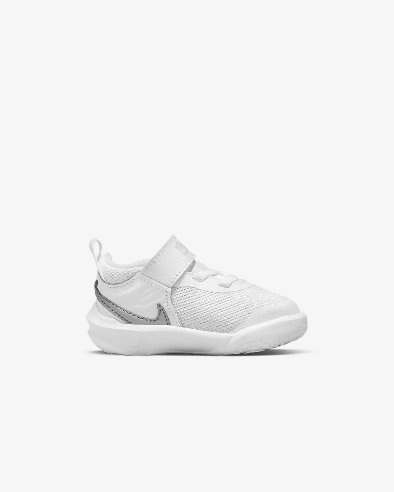 Calzado para bebé e infantil Nike Team Hustle D 10. Nike MX