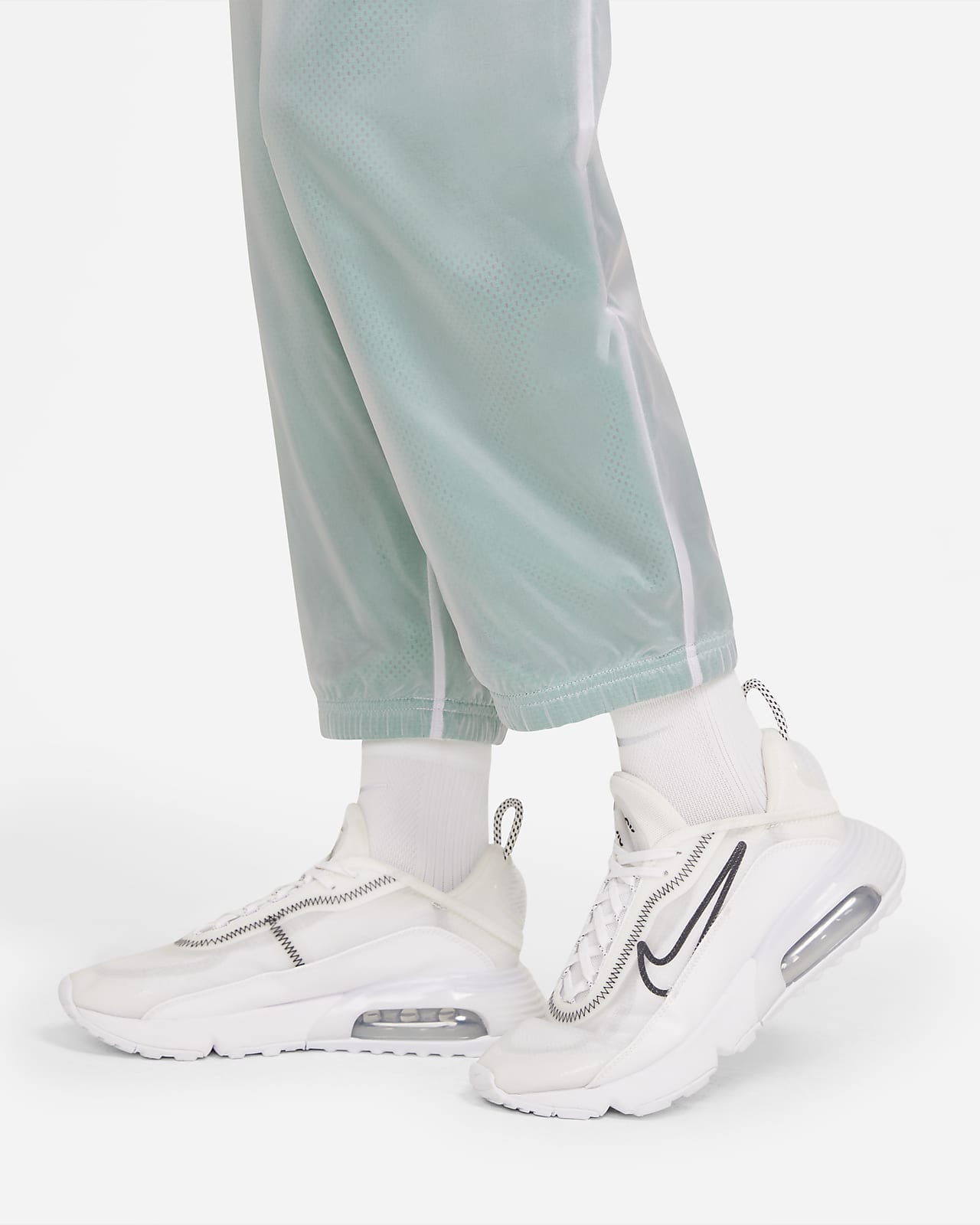 nike sportswear tech pack women's woven pants