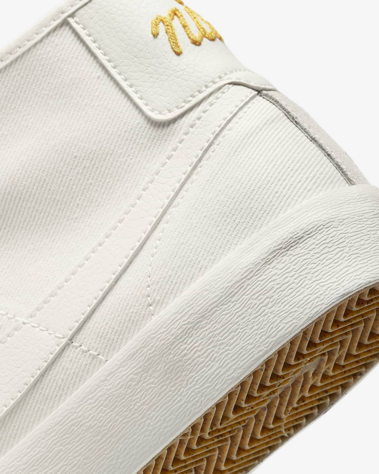 nike sb blzr court skate shoes