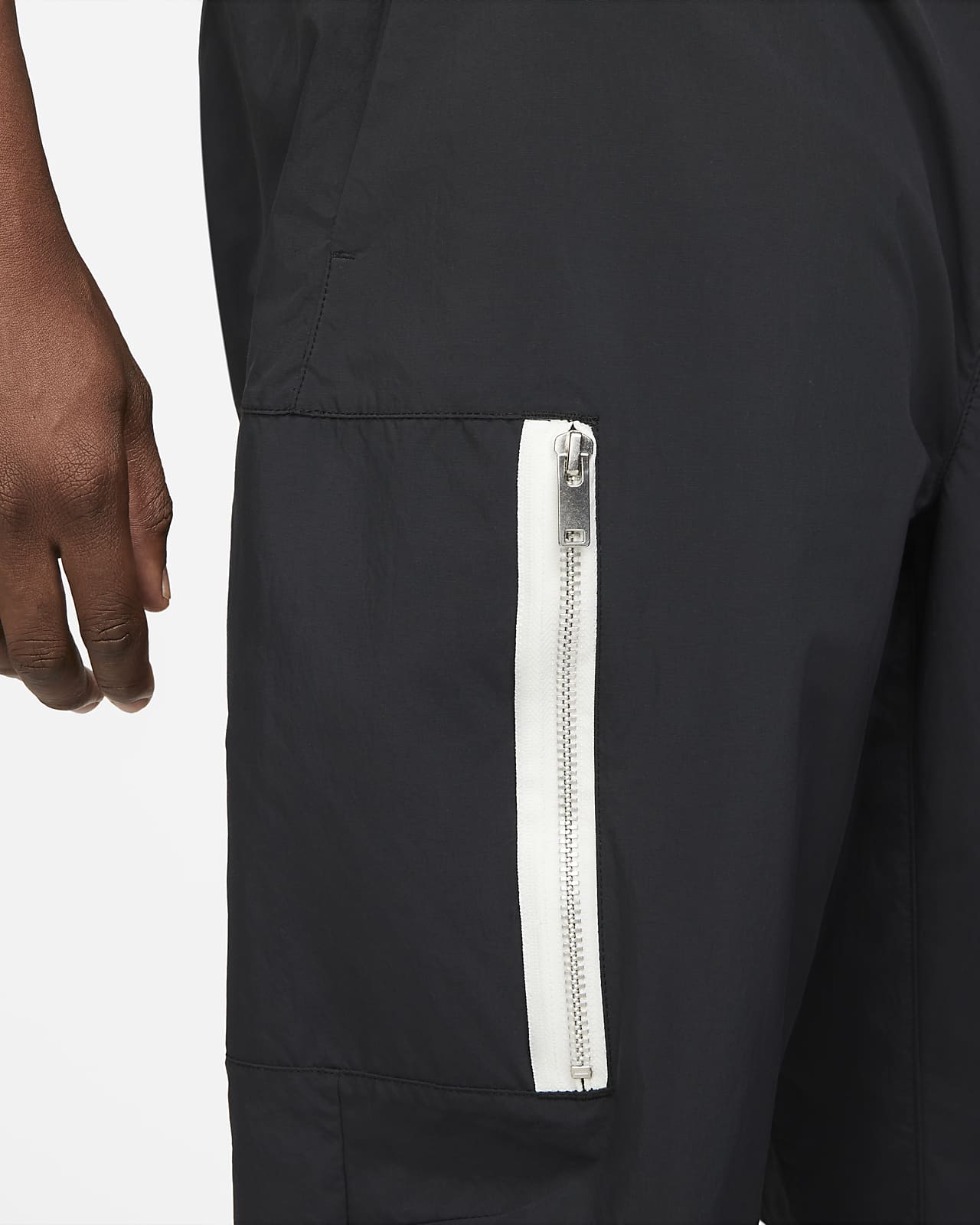 Nike Sportswear Style Essentials Men's Utility Trousers. Nike LU