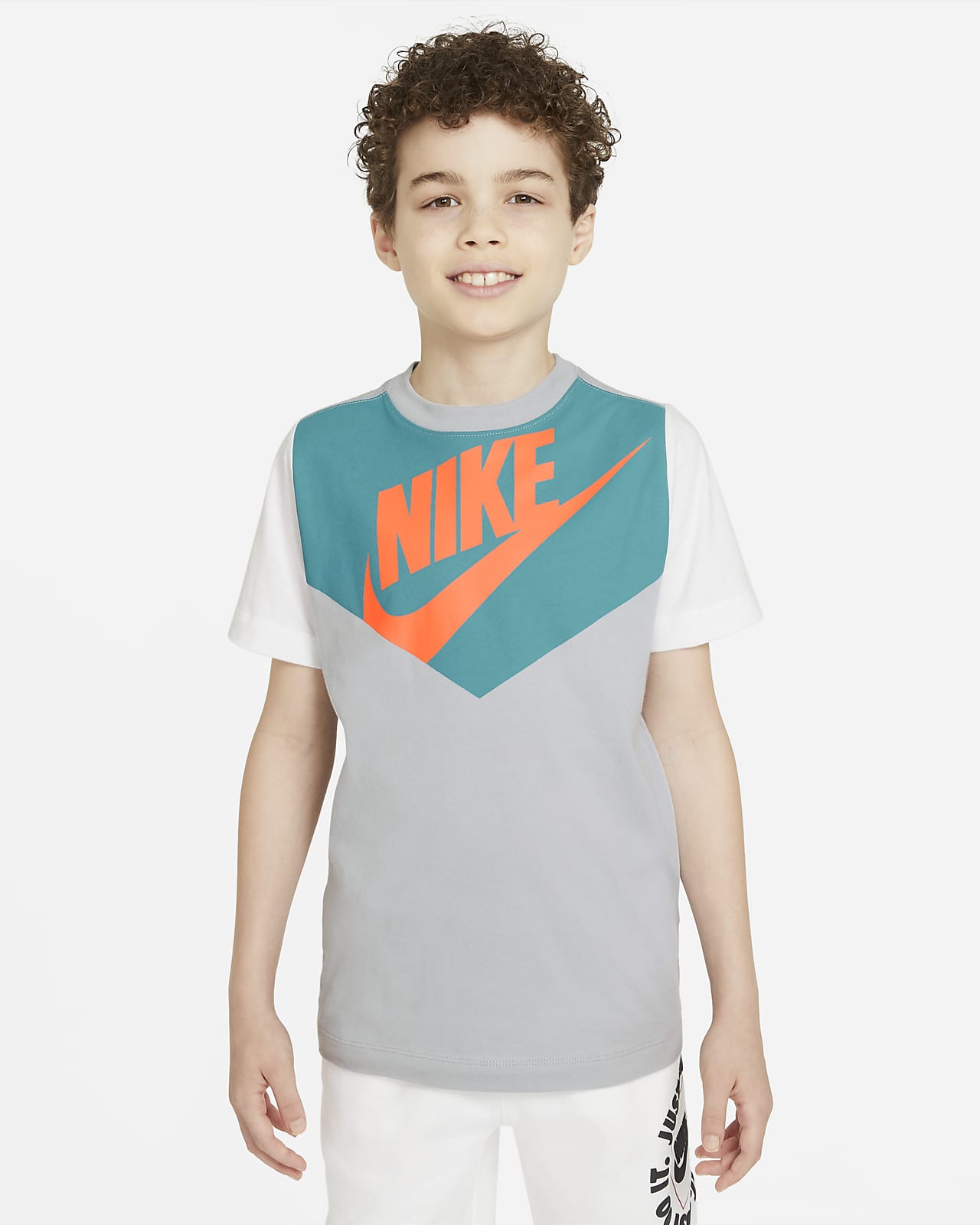 Nike Sportswear 大童（男孩）T恤-耐克(Nike)中国官网
