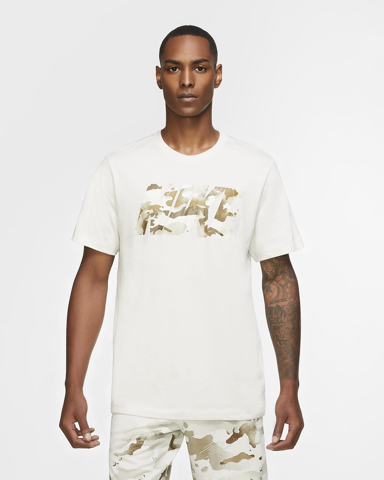 nike camo logo t shirt