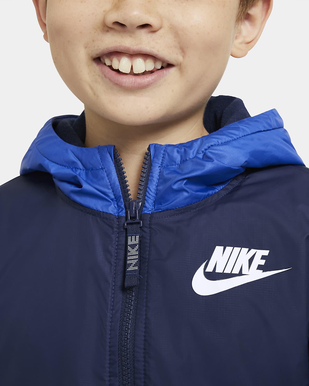 fleece lined windbreaker nike