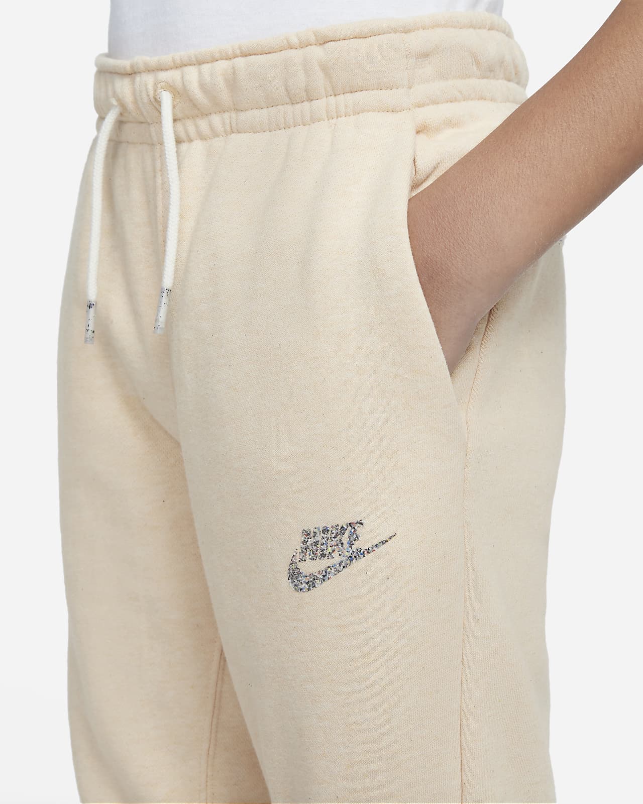 Nike Sportswear Older Kids' Trousers. Nike CA
