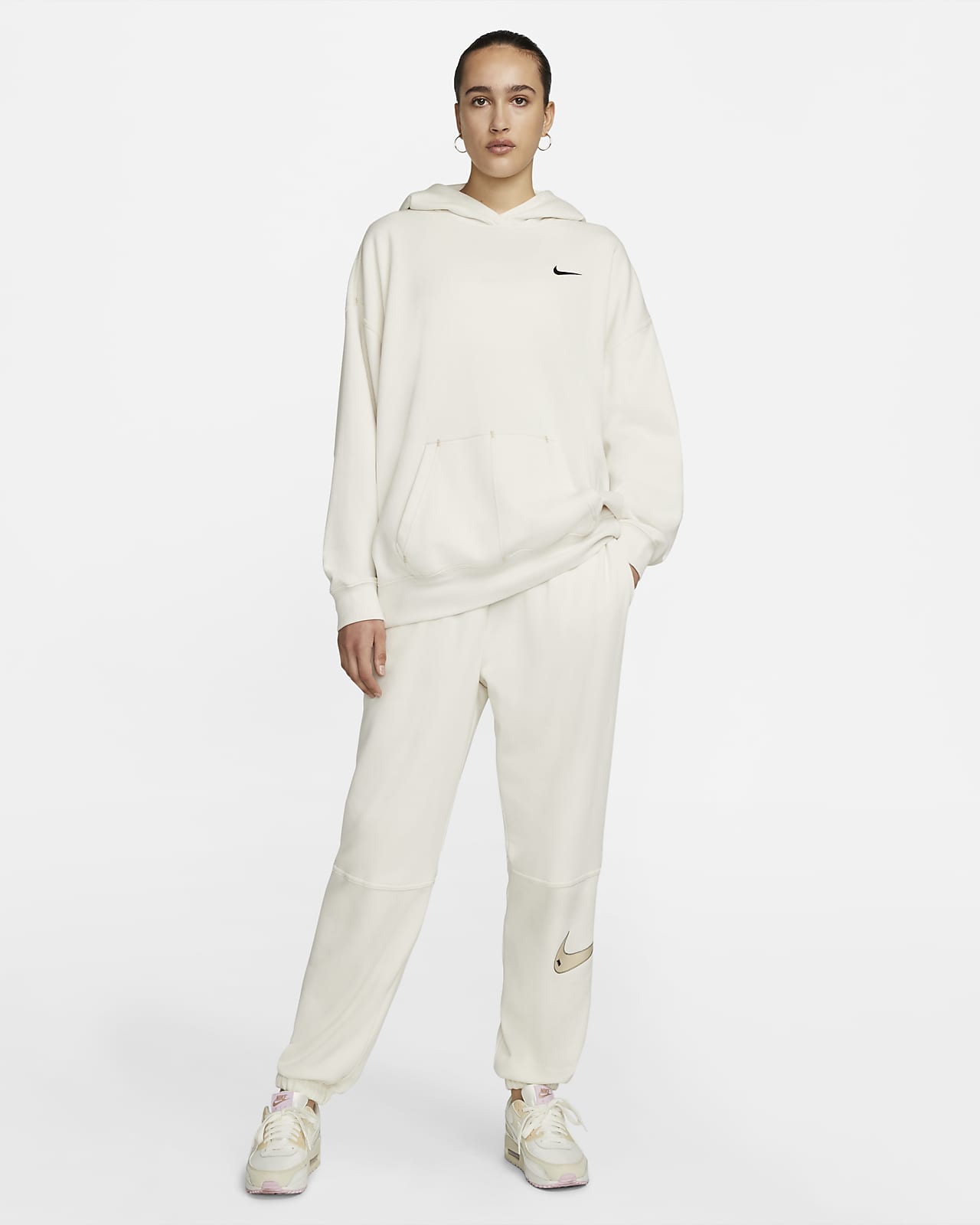 Nike Sportswear Swoosh High-Rise Joggers. Nike AU