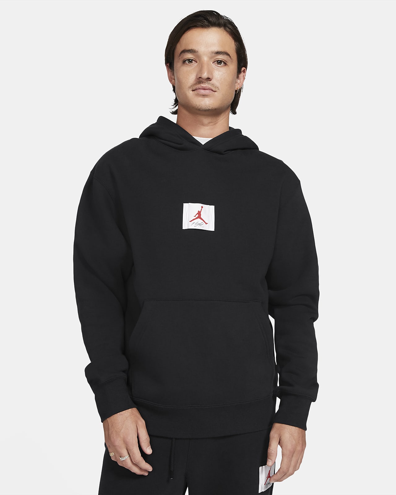Graphic Pullover Hoodie. Nike 