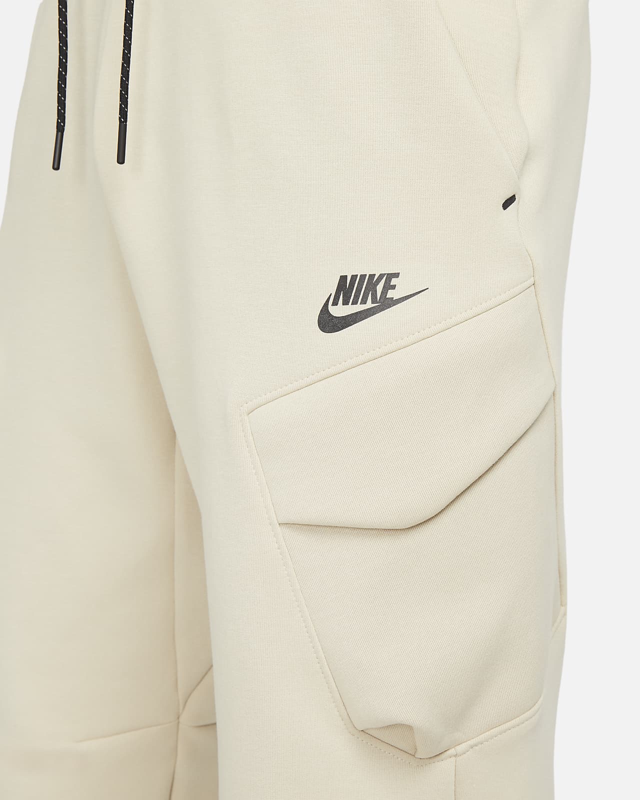 cream nike tech fleece