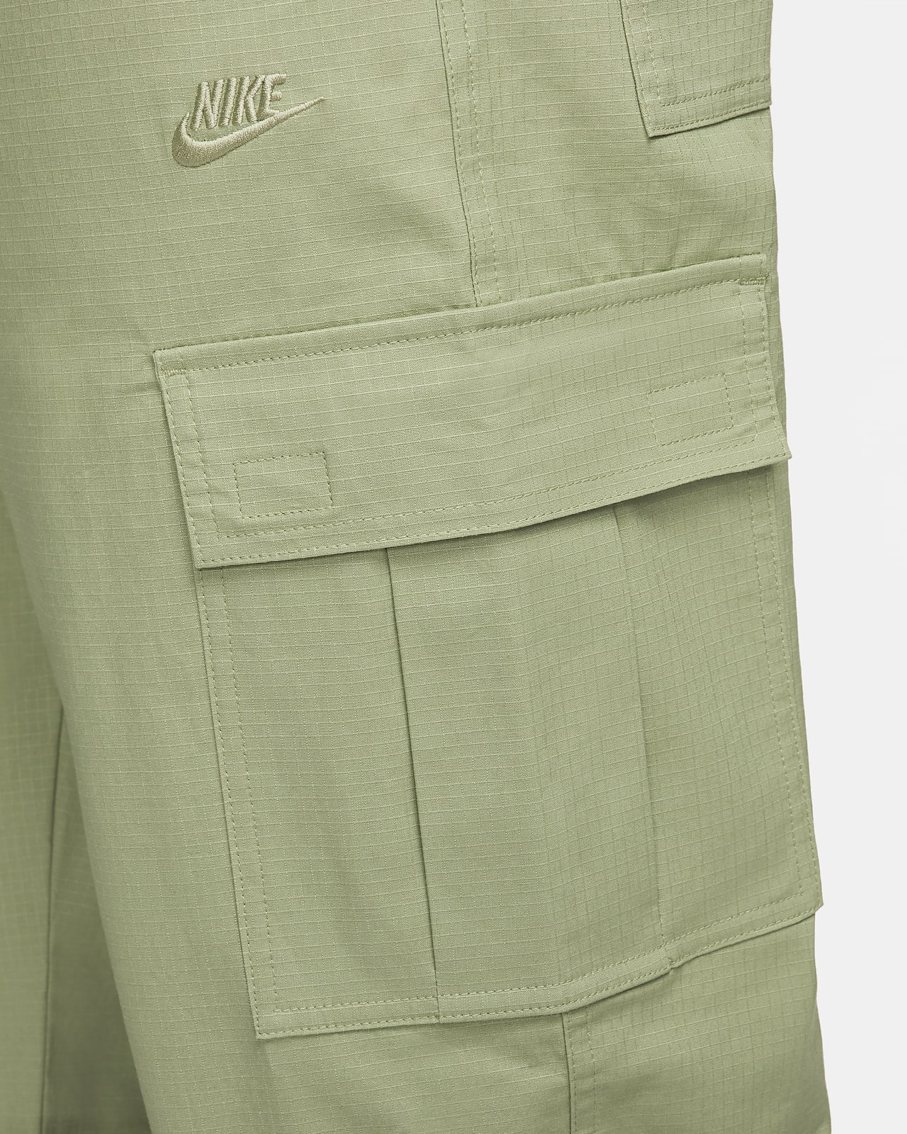 Nike Club Men's Cargo Trousers. Nike LU