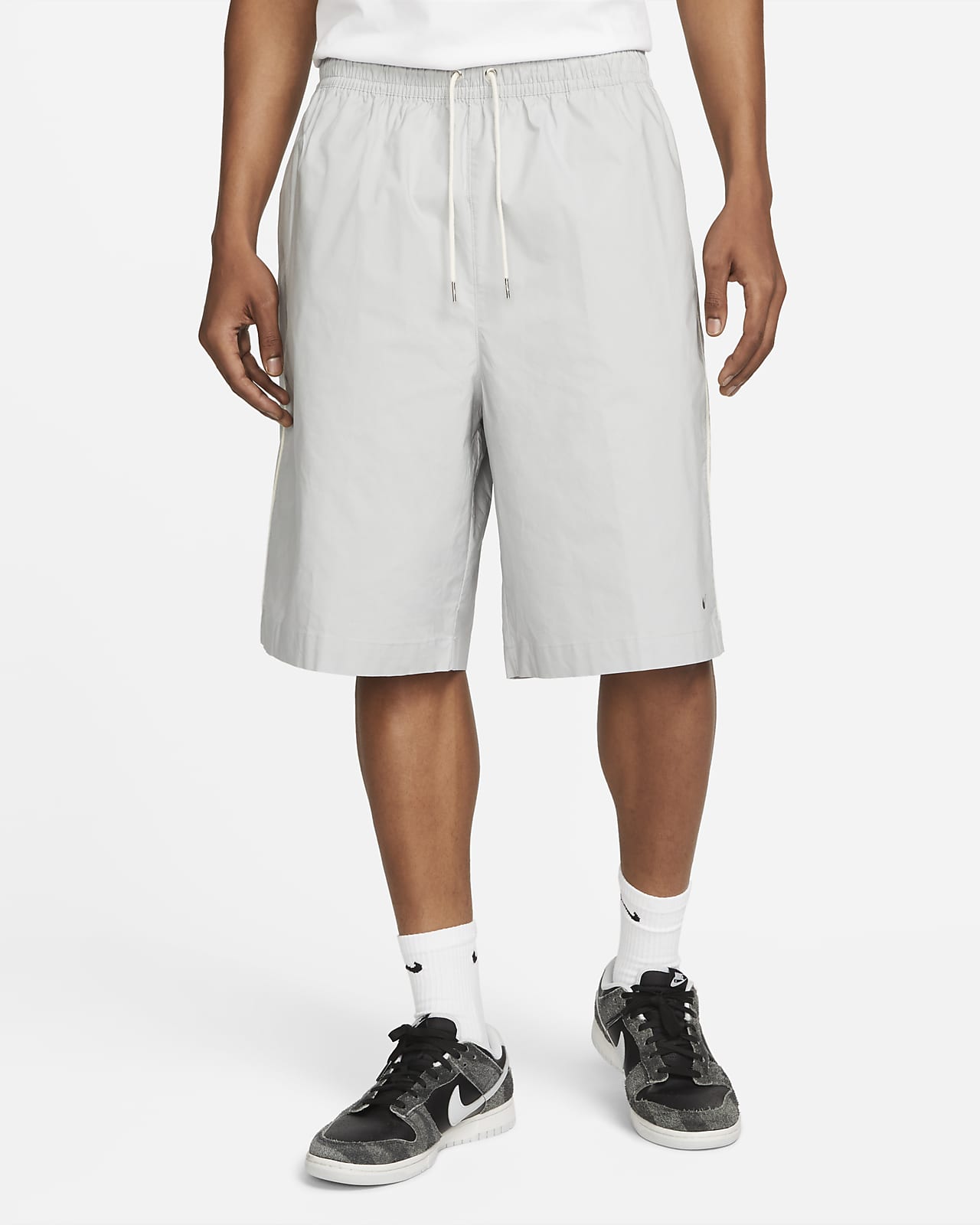 Shorts oversize in tessuto Nike Sportswear Style Essentials – Uomo. Nike CH