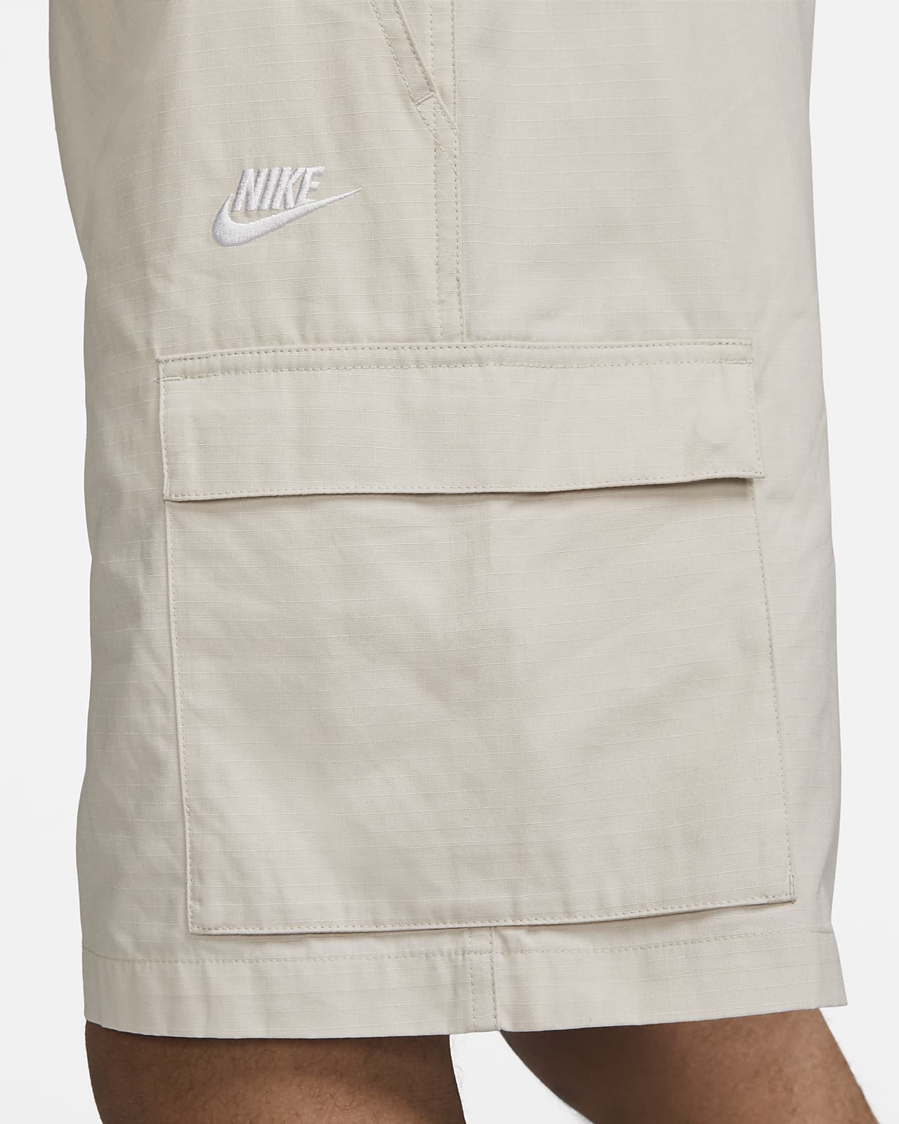 Nike Club Men's Woven Cargo Shorts.