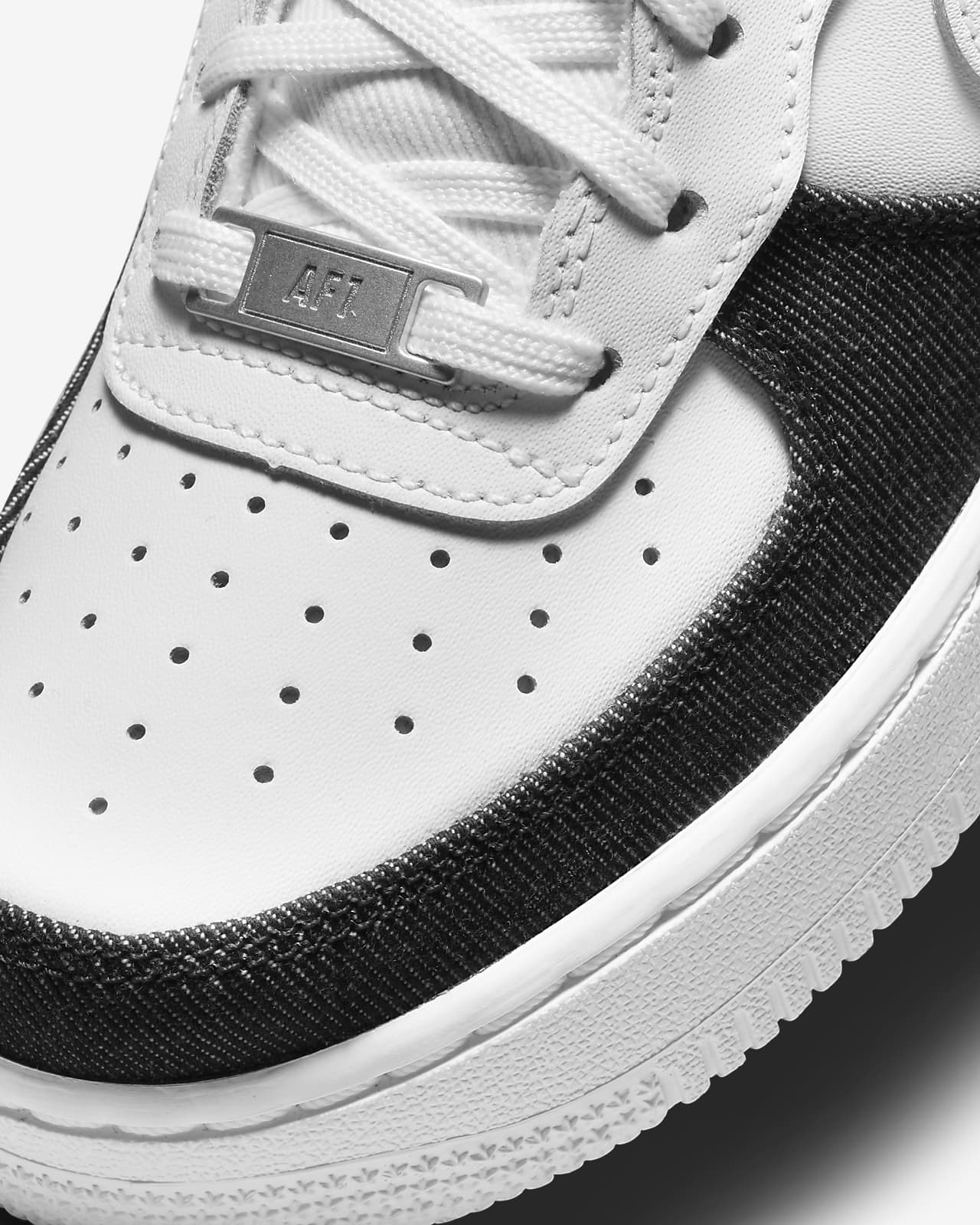 Кроссовки для школьников Nike Air Force 1 LV8. Nike RU