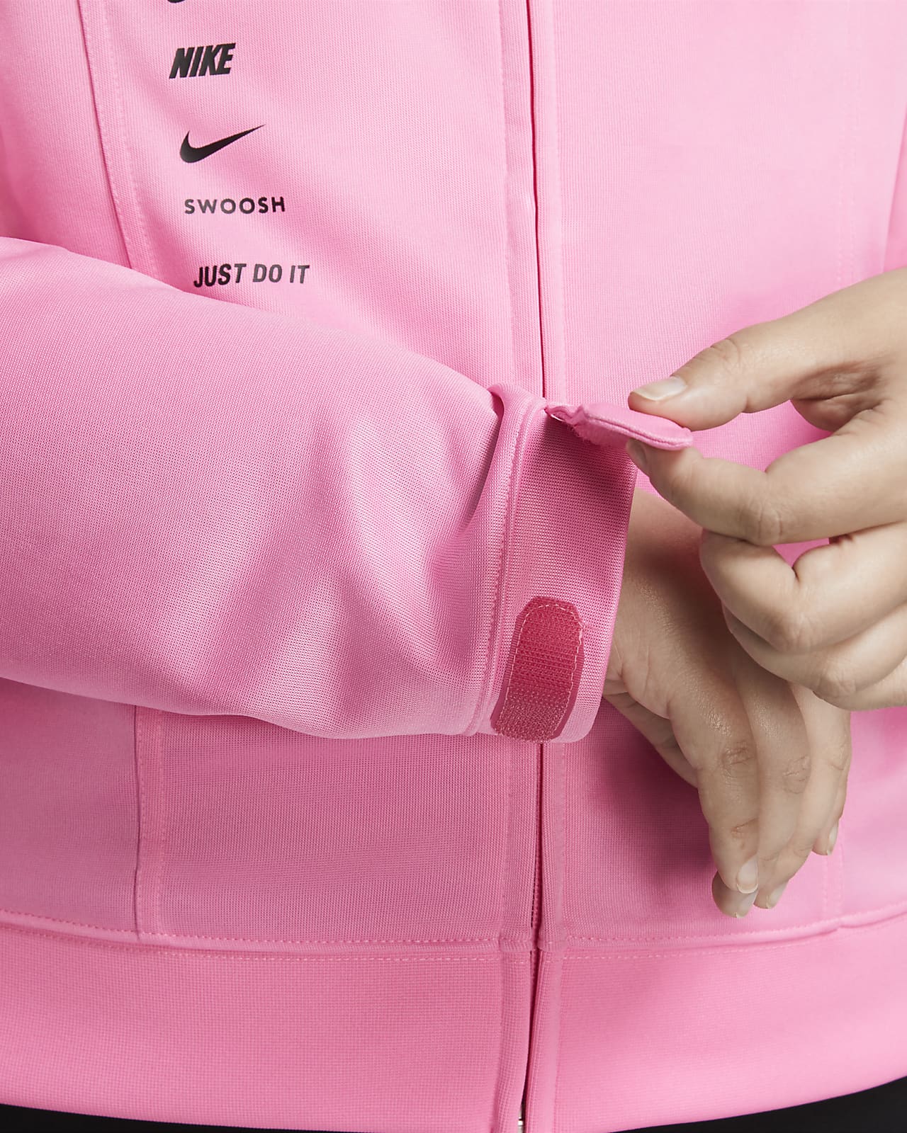 Nike Sportswear Swoosh Women's Polyknit Jacket (Plus Size Nike Sportswear Swoosh Women's Polyknit Jacket (Plus Size