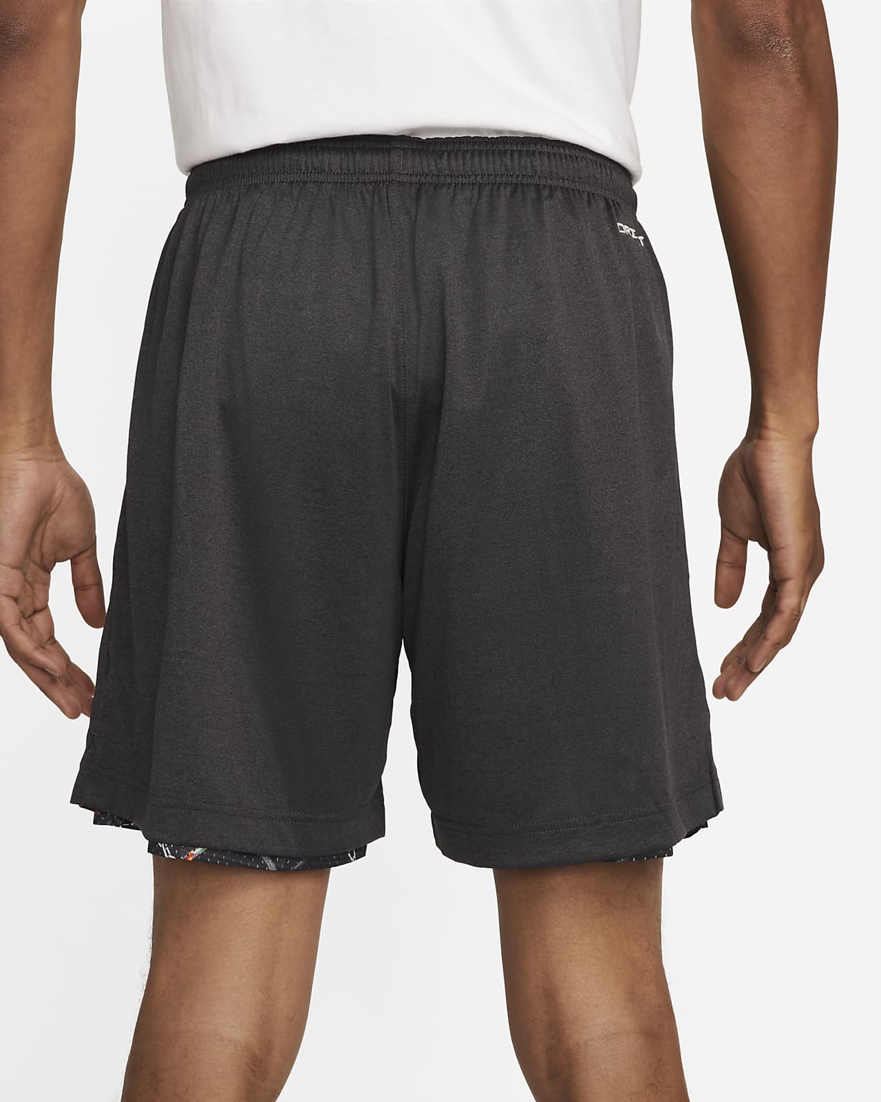 mens nike loose fit shorts