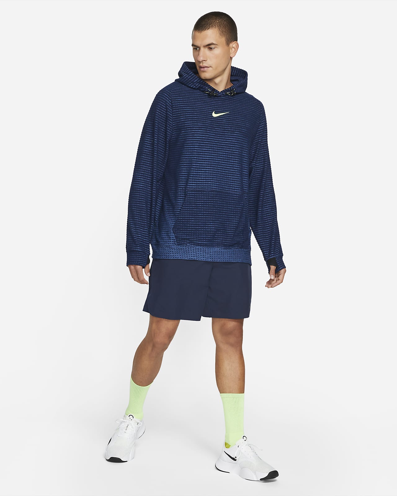 nike therma fleece hoodie