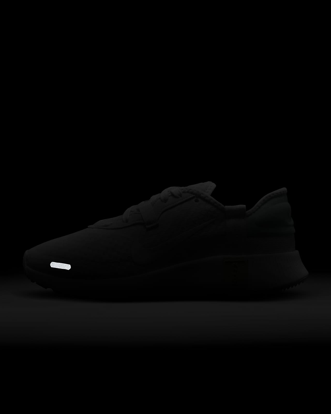 nike reposto women's black