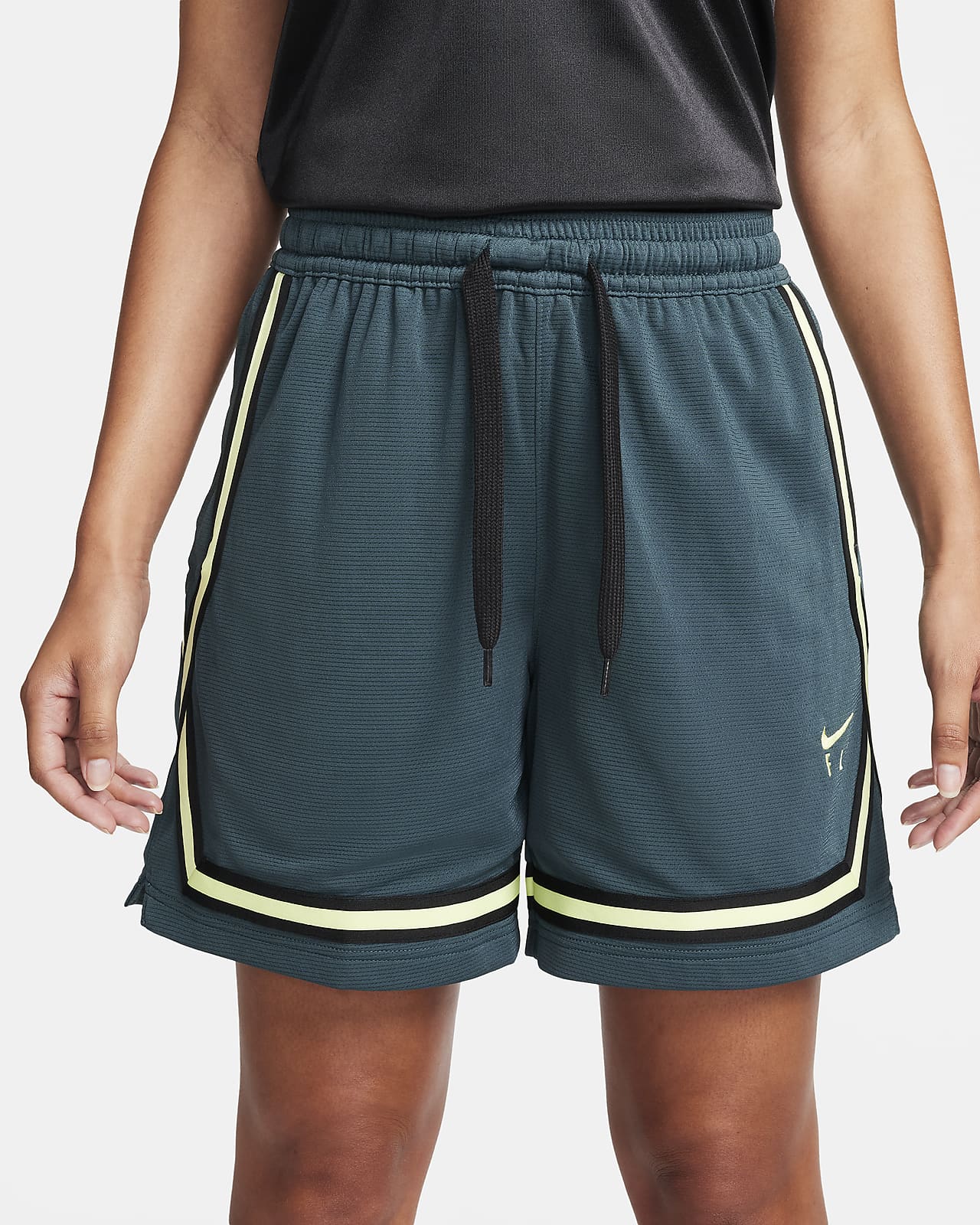 Nike Fly Crossover Women's Basketball Shorts. Nike LU