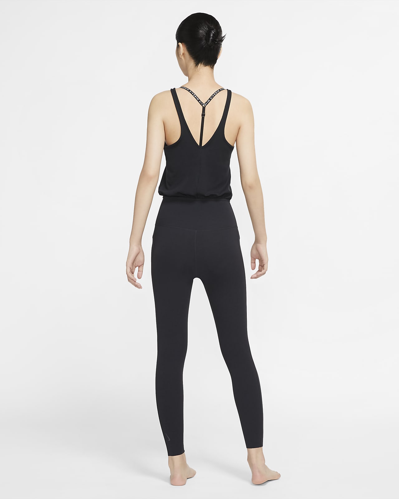Nike Yoga Luxe Infinalon-Jumpsuit für 