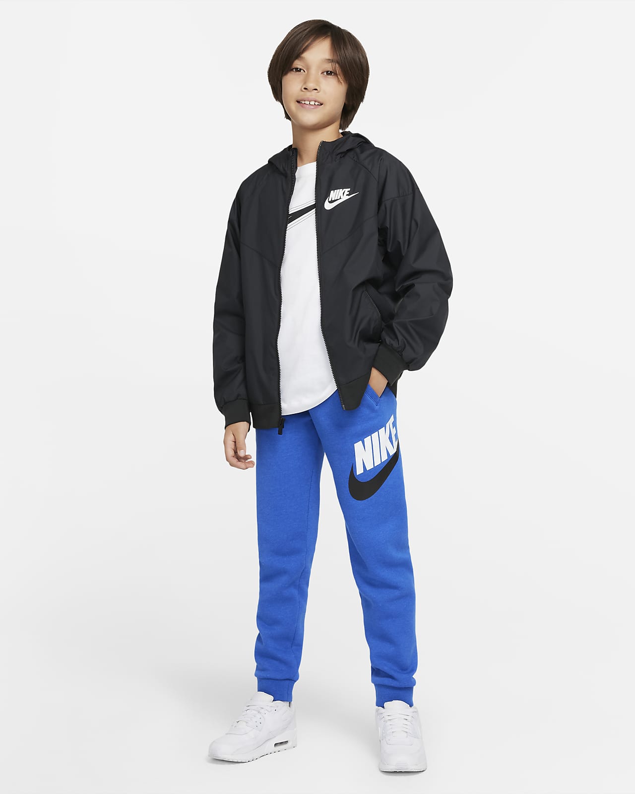 (Boys\') Fleece Sportswear Club Pants. Kids\' Nike Big