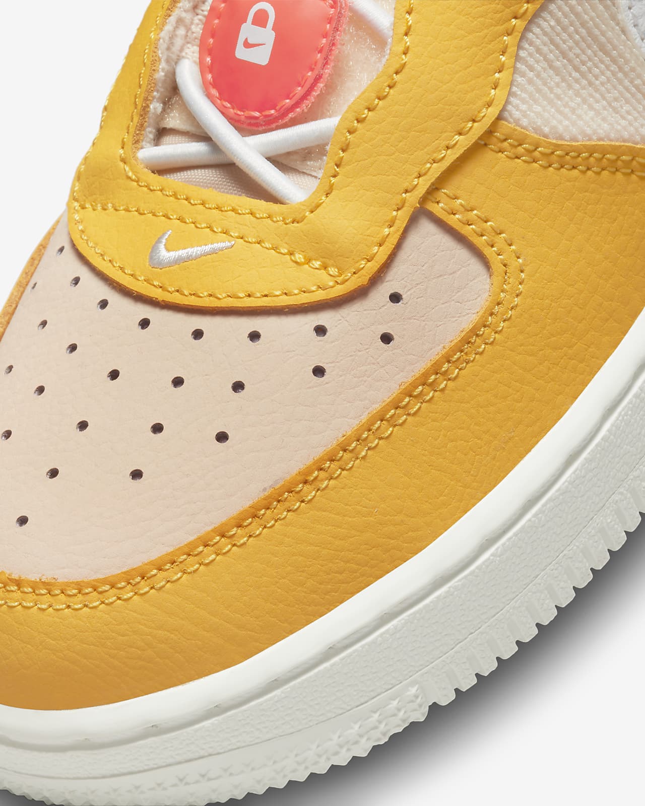 Nike Kids' Force 1 Toggle SE Sneaker Yellow/ Pearl/ Crimson/ White