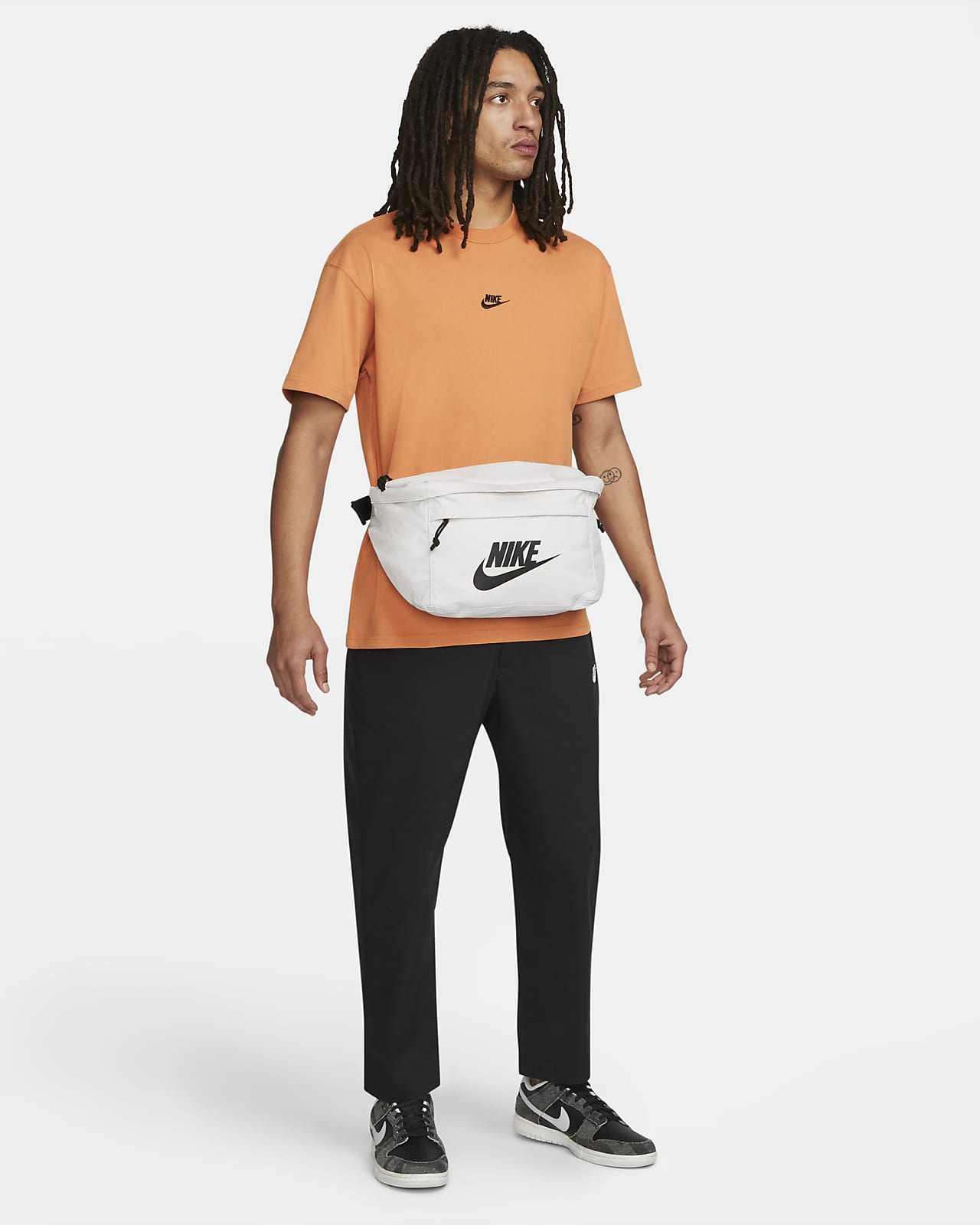 Cangurera Nike Tech