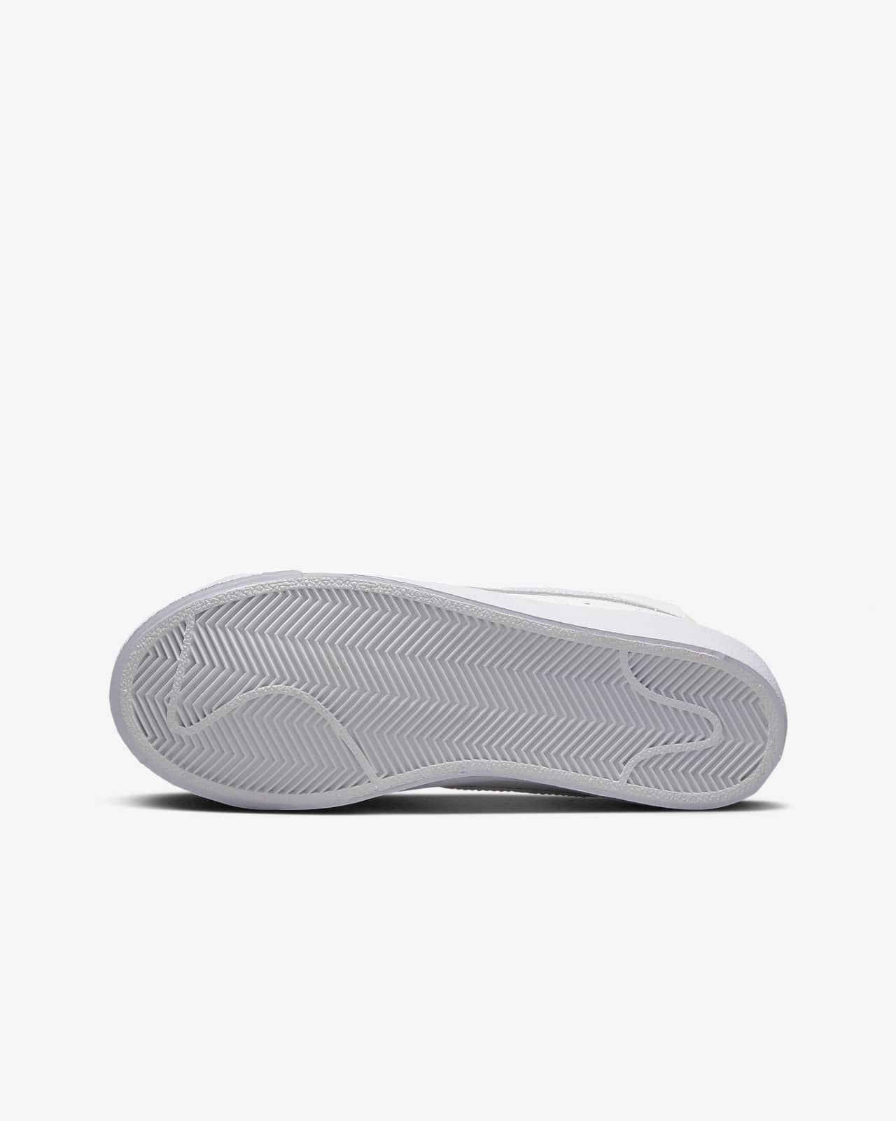 Nike Blazer Mid' 77 Little Kids' Shoes in White, Size: 3Y | FN6967-100