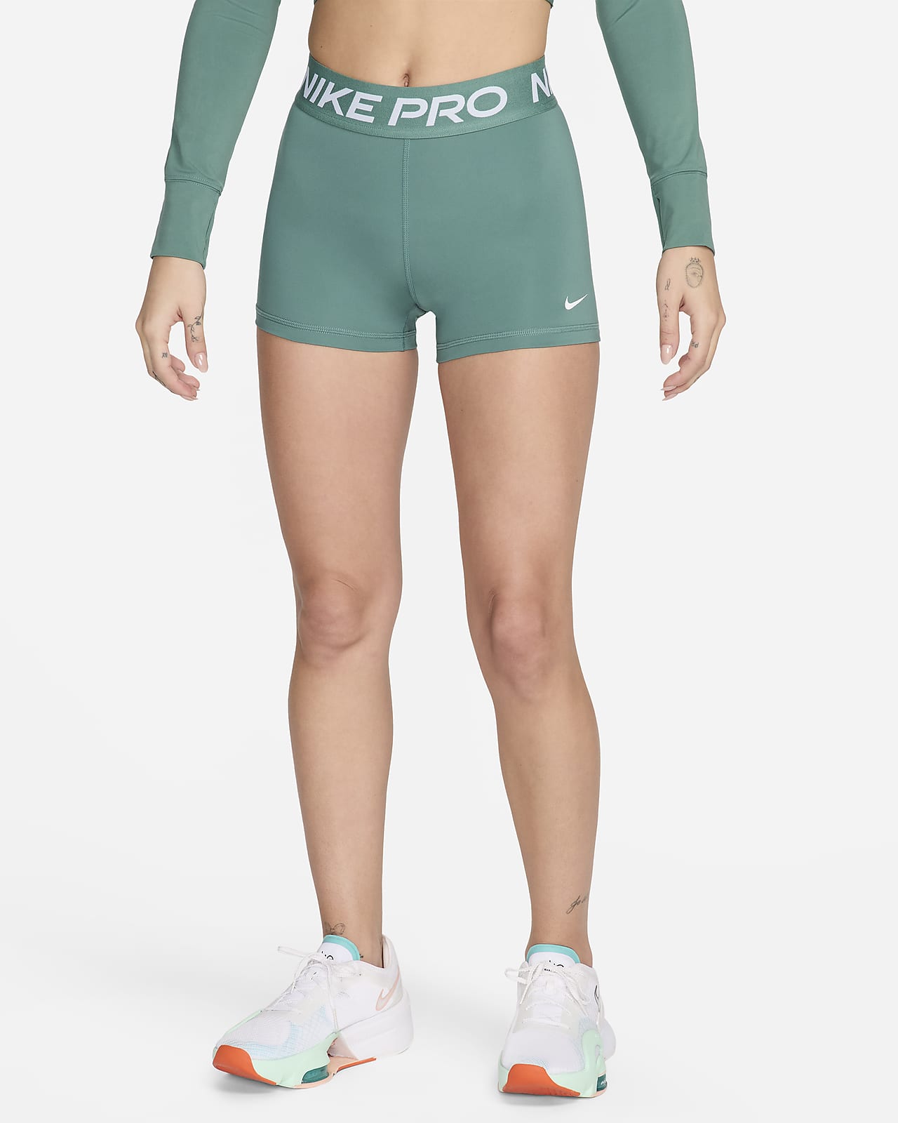 Nike Pro dameshorts (8 cm)