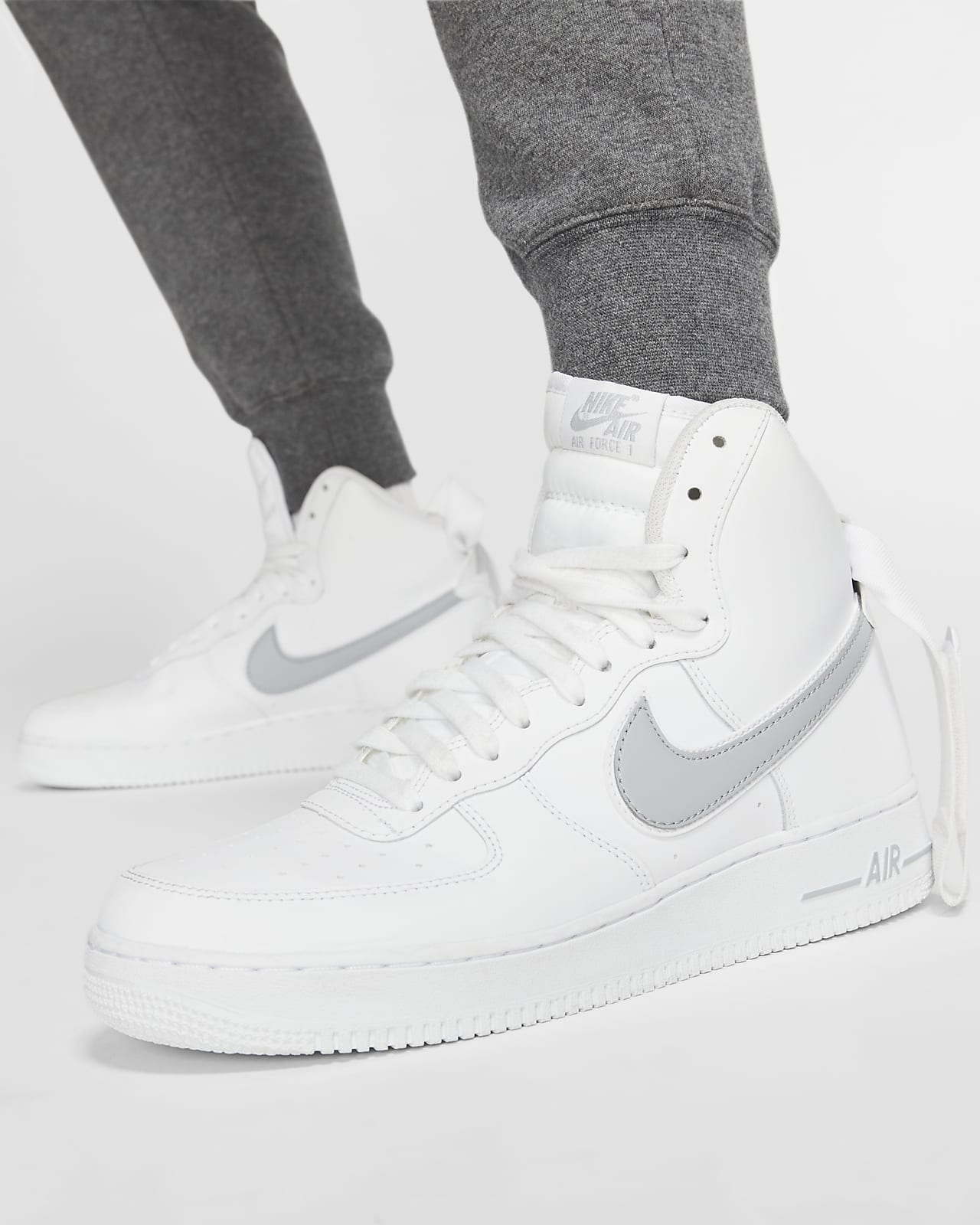 mens nike fleece cargo joggers